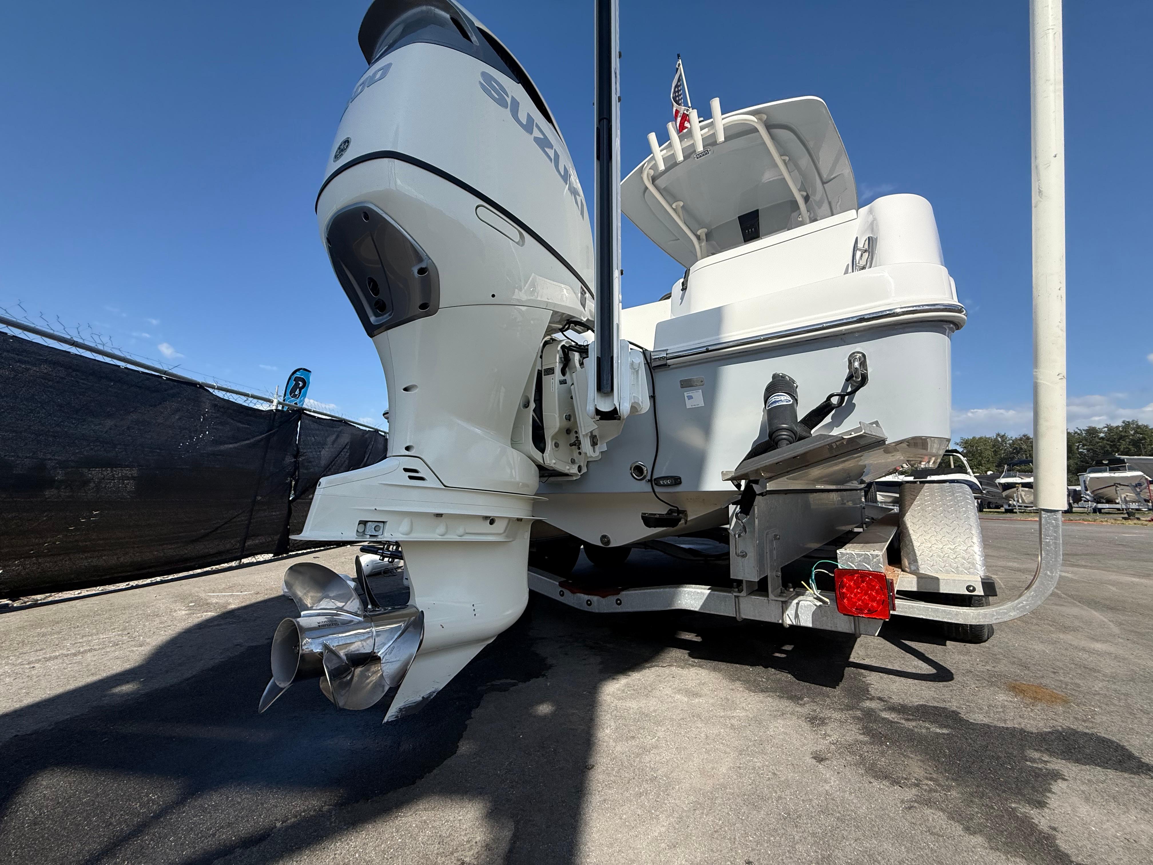 2022-aquasport-2300-center-console-power-9779110-20250502140334570-1_XLARGE