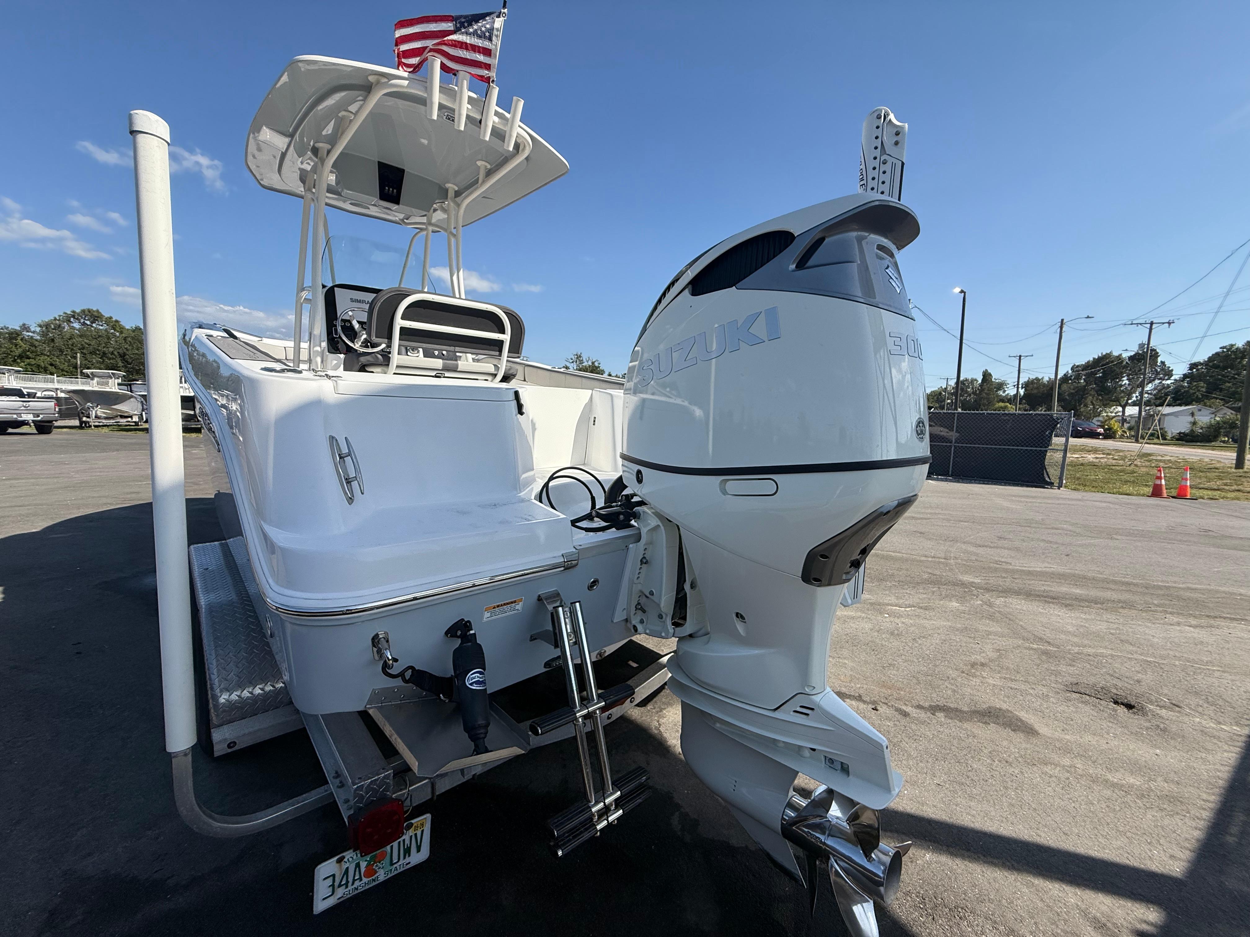 2022-aquasport-2300-center-console-power-9779110-20250502140342303-1_XLARGE
