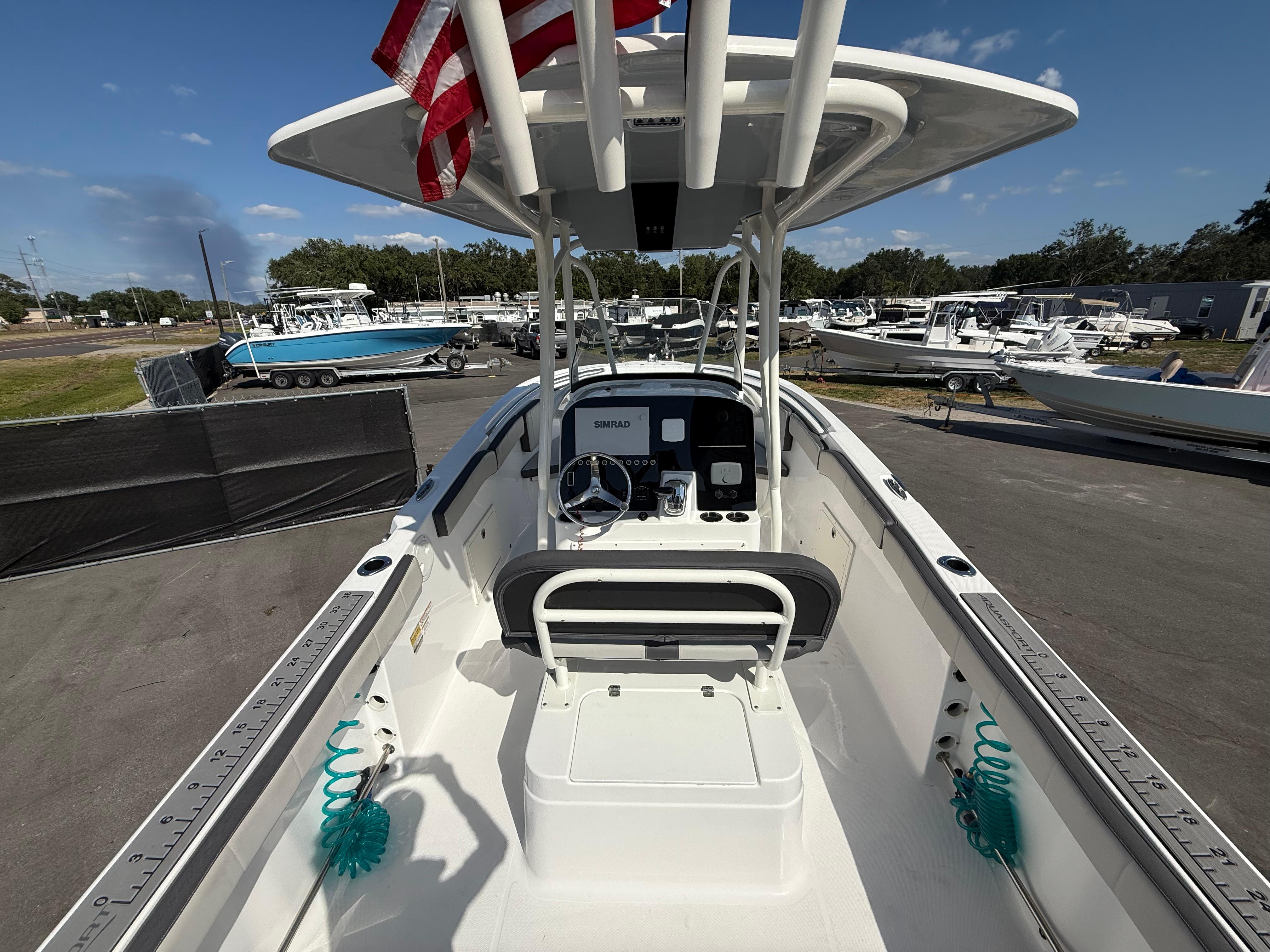 2022-aquasport-2300-center-console-power-9779110-20250502140406553-1_XLARGE