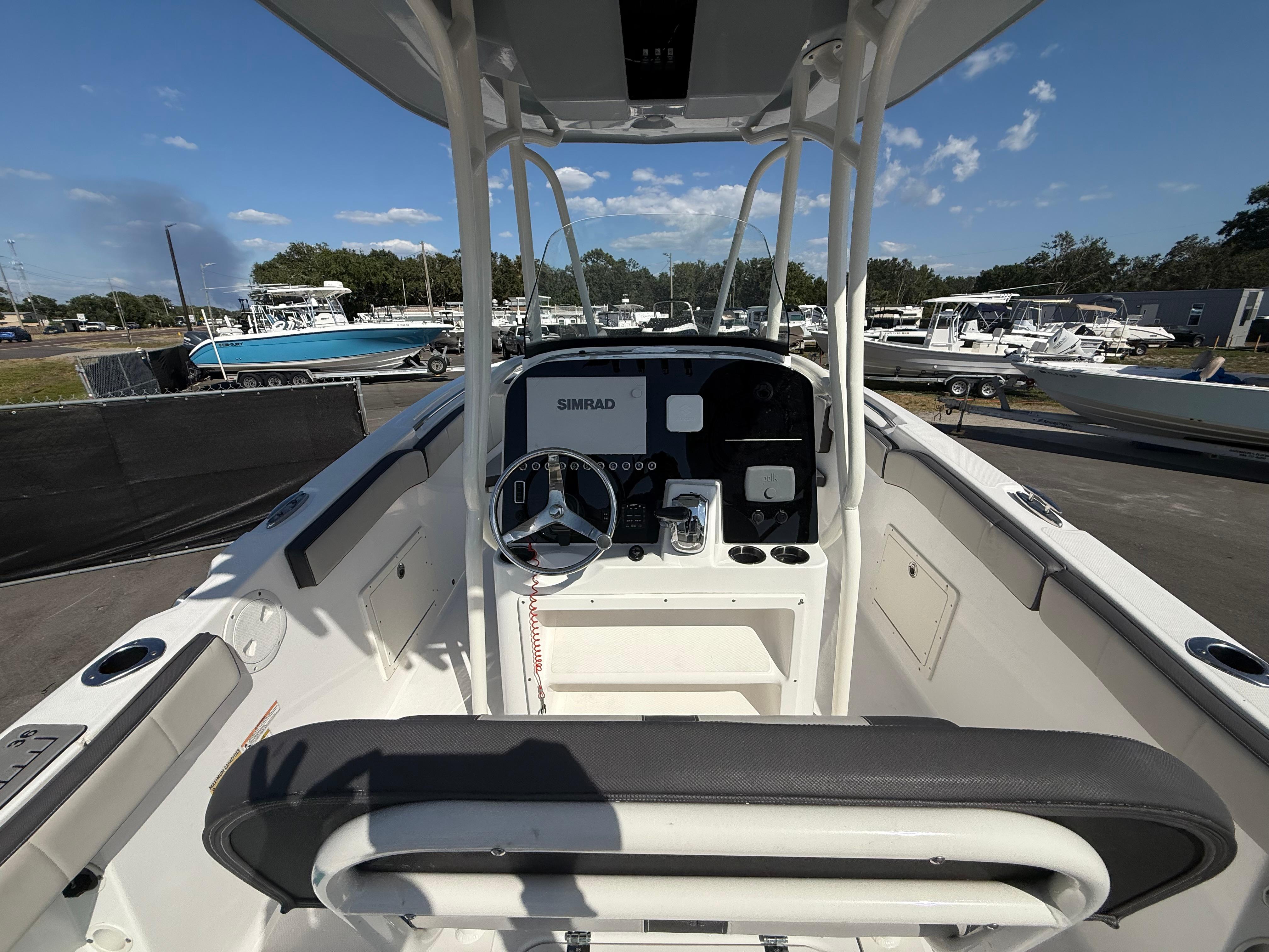 2022-aquasport-2300-center-console-power-9779110-20250502140422479-1_XLARGE