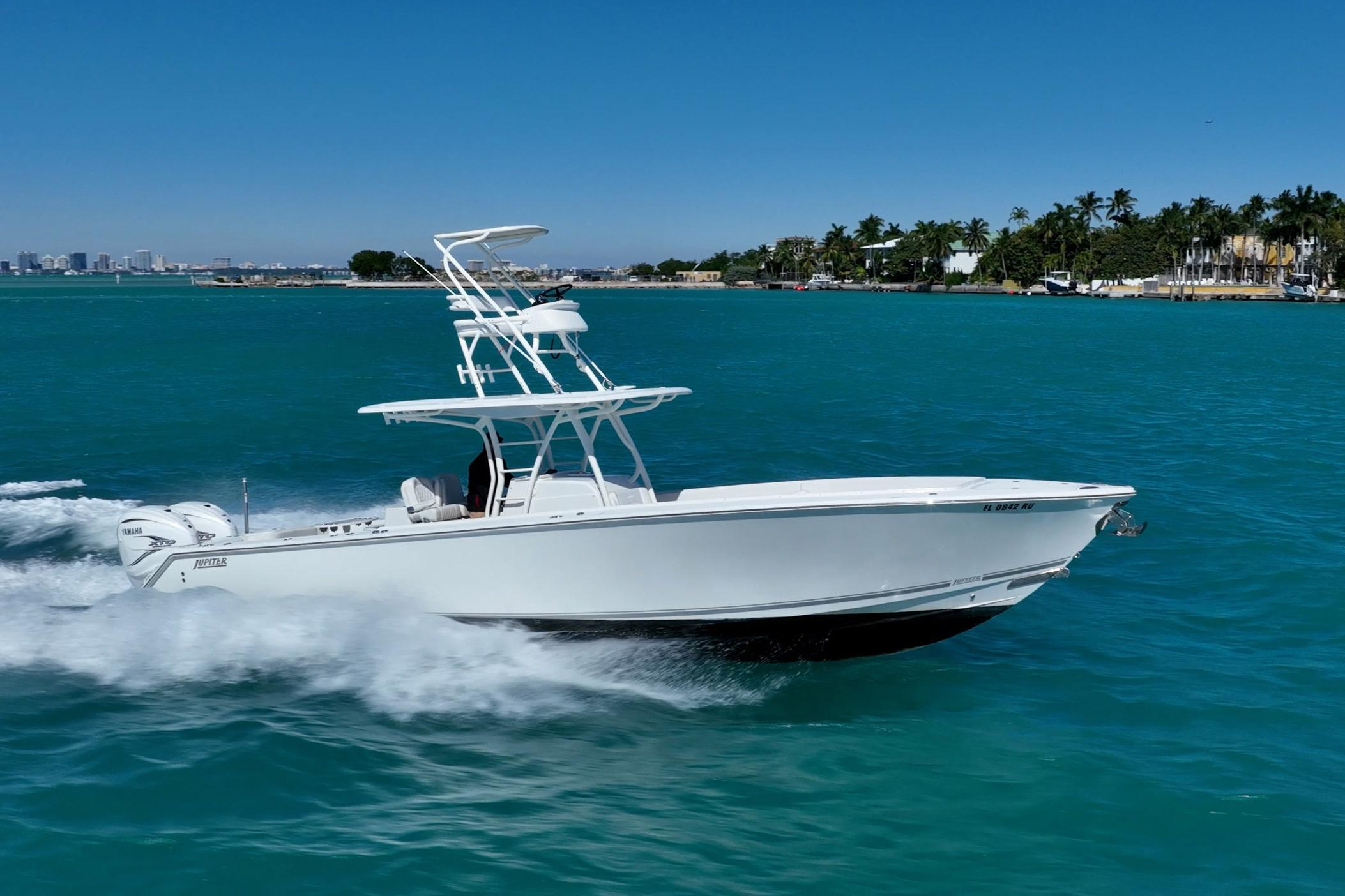 2019 Jupiter 38 HFS