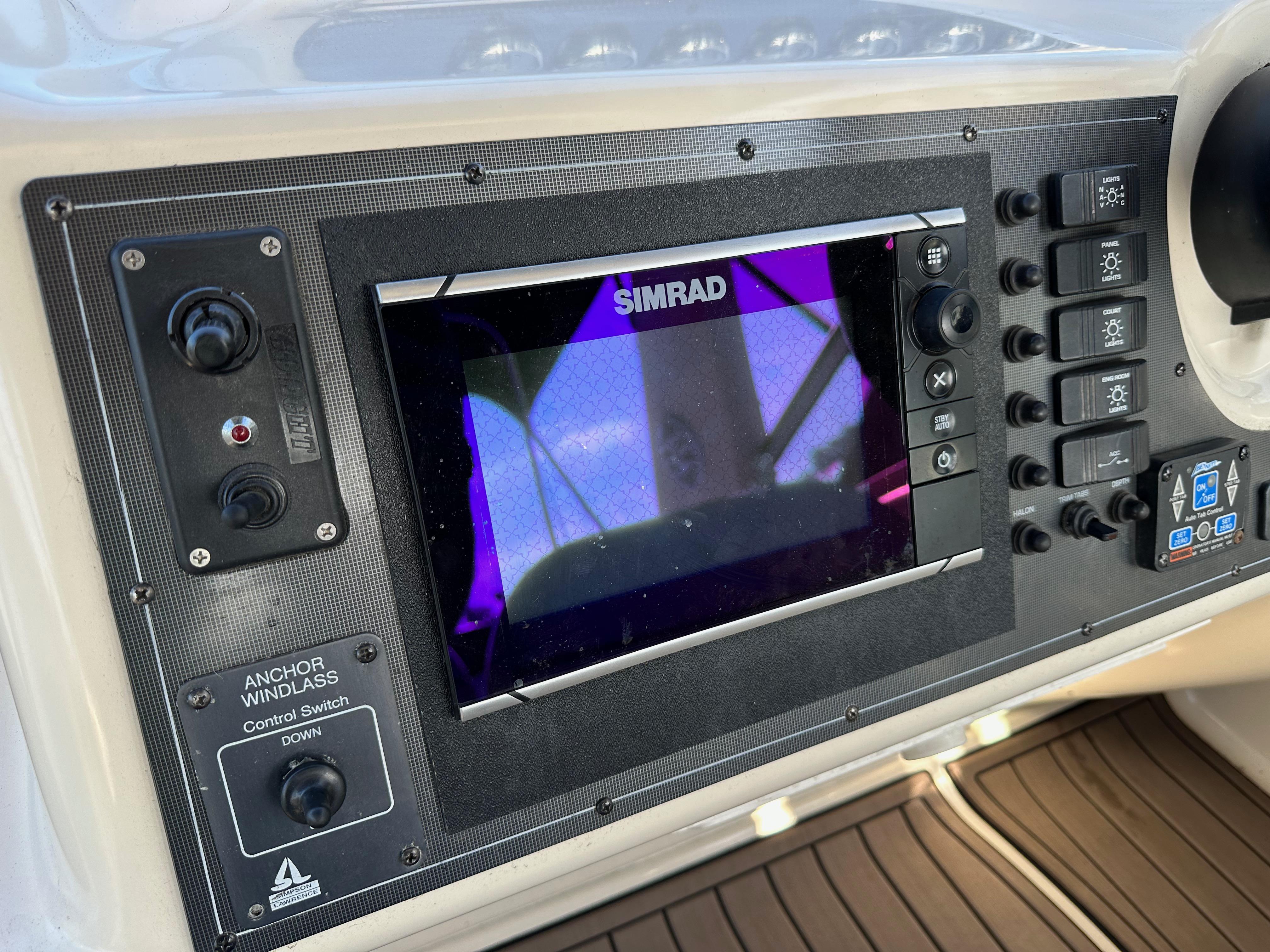 Image [16] of 1999 Monterey 322 Cruiser