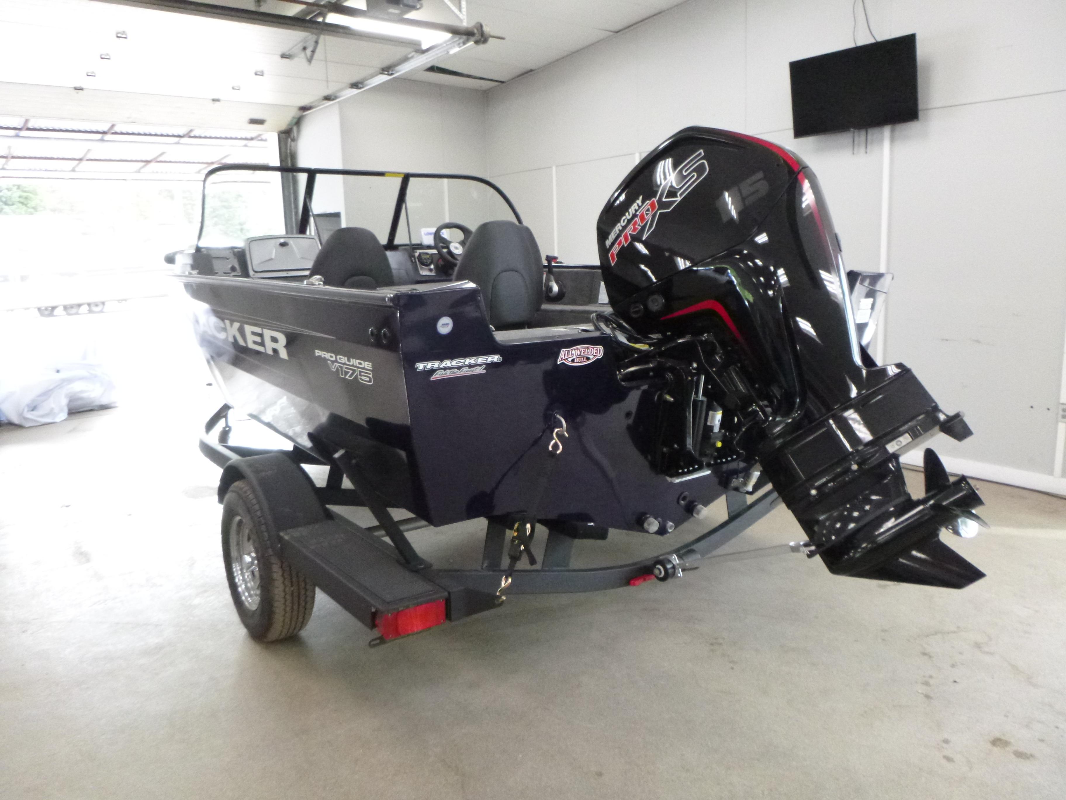 2025 Tracker Pro Guide V-175 WT Gallery