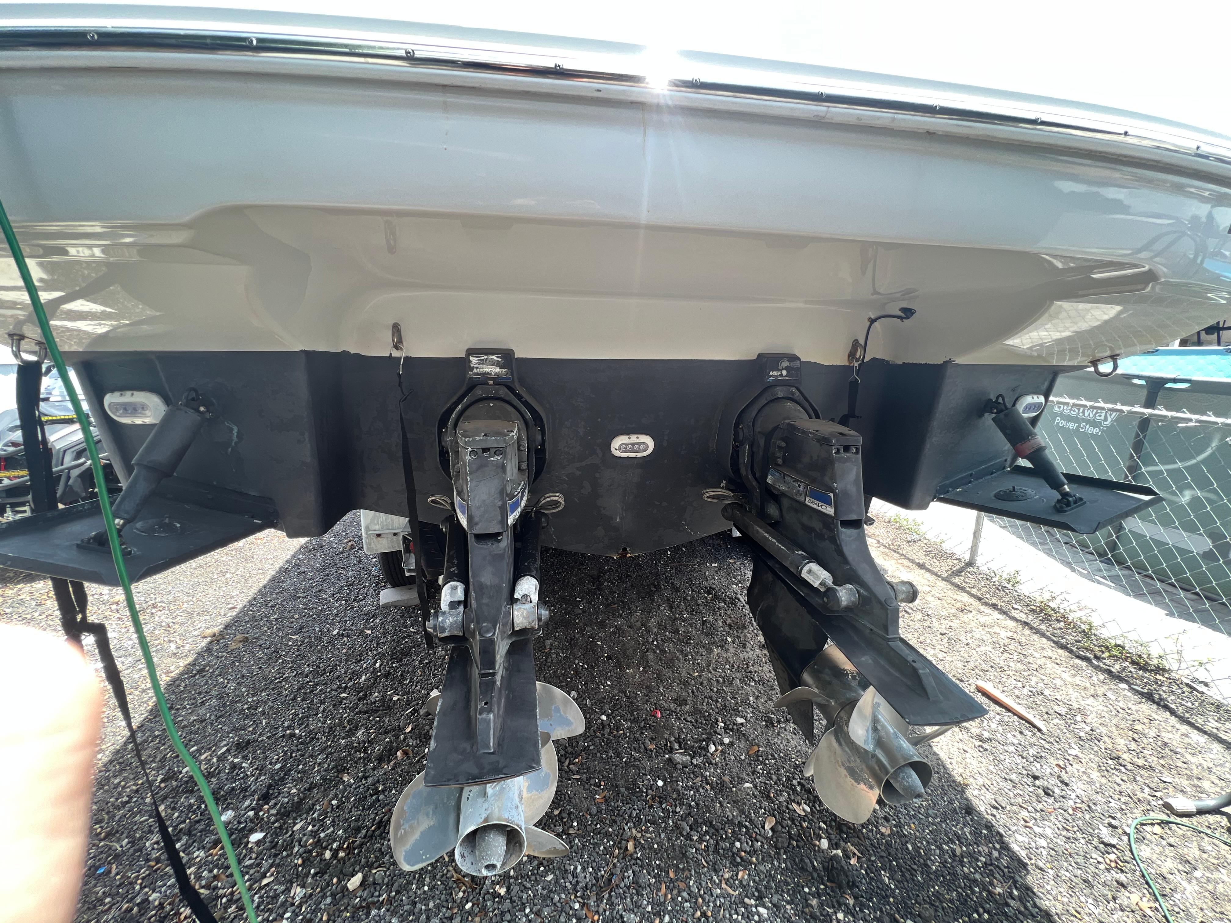 2017-crownline-294-cr-power-9819126-20250606160153478-1_XLARGE