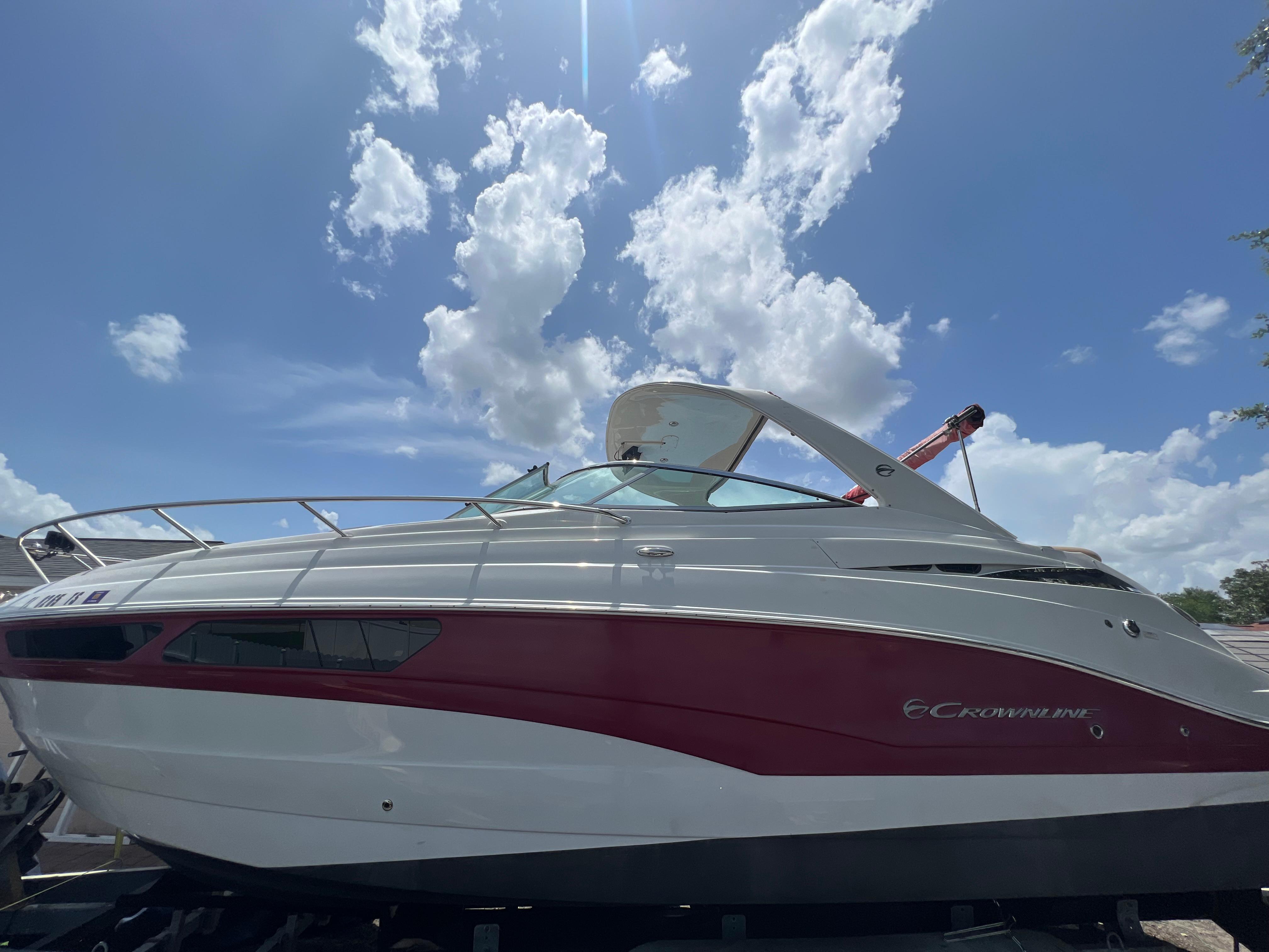 2017-crownline-294-cr-power-9819126-20250606160159671-1_XLARGE