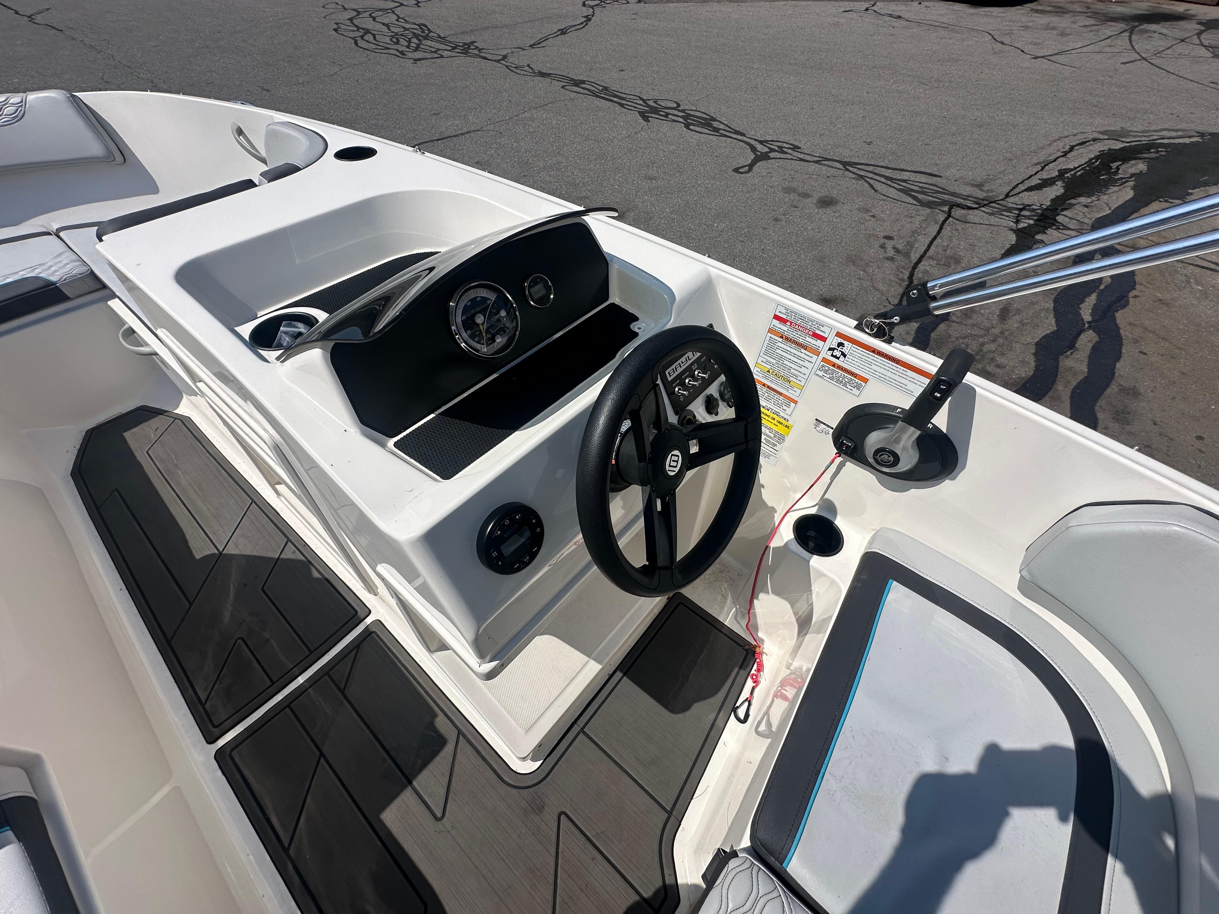 2022 Bayliner Element M17-12