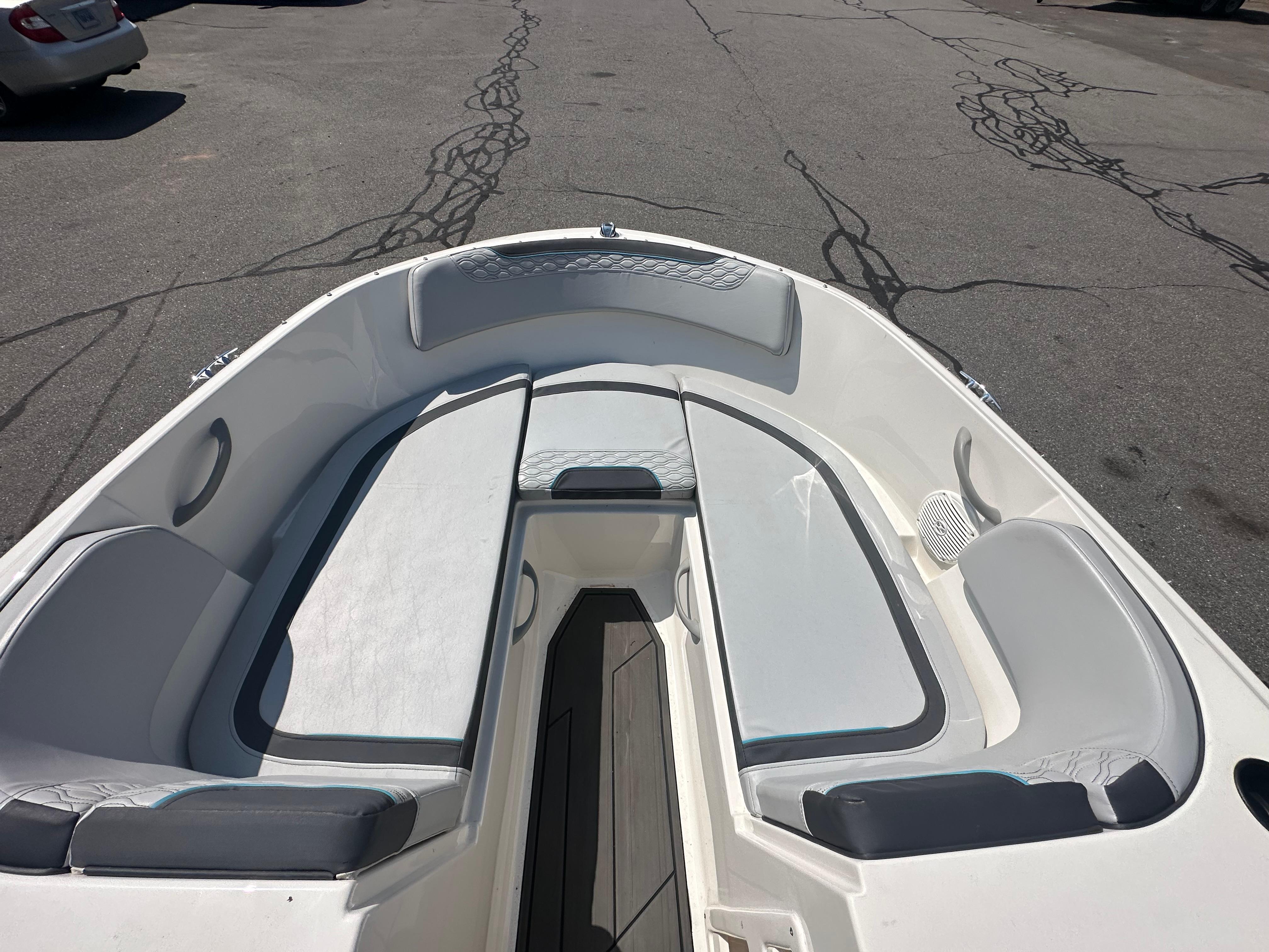 2022 Bayliner Element M17-14