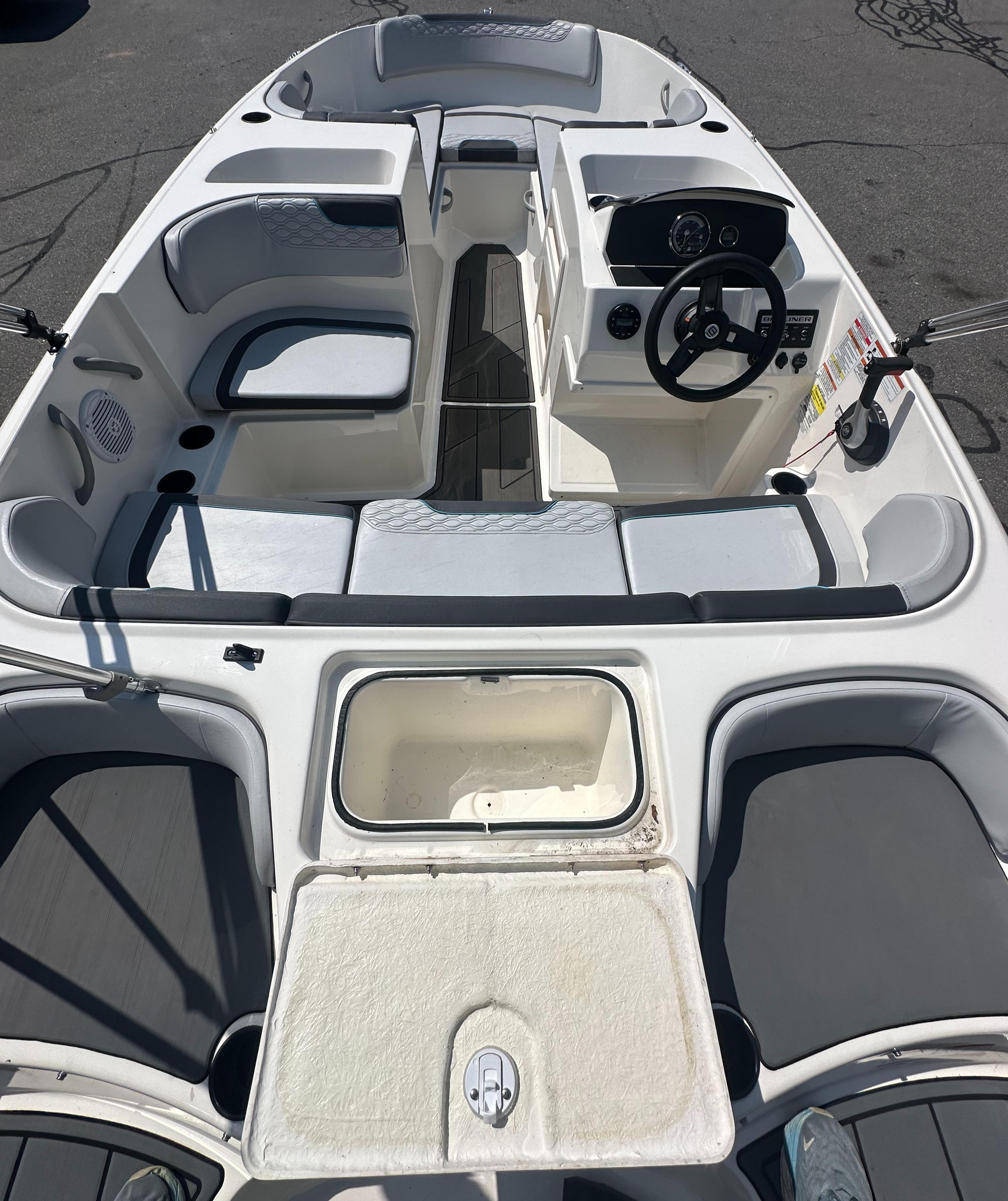 2022 Bayliner Element M17-10