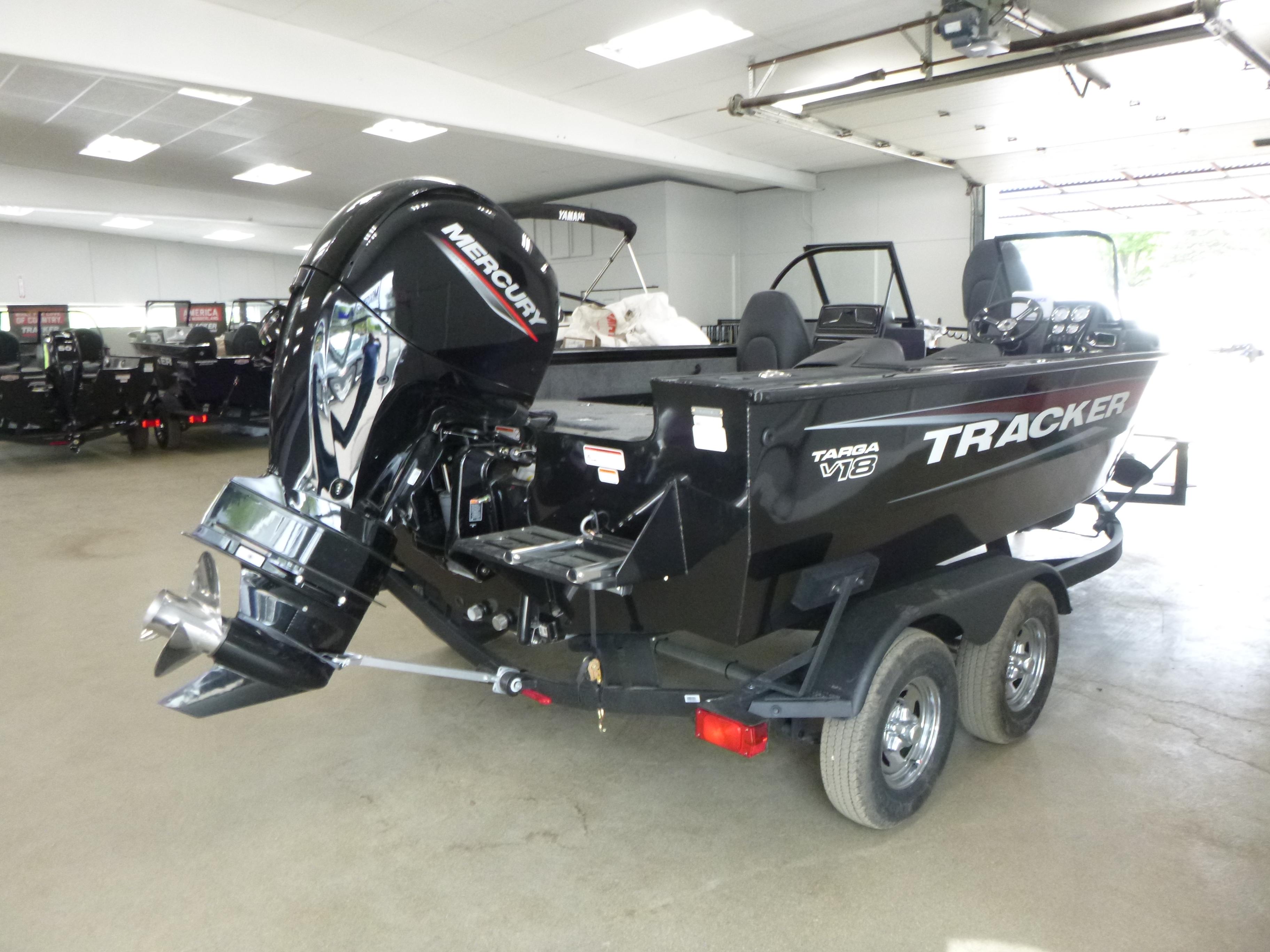 2025 Tracker Targa V-18 WT Gallery