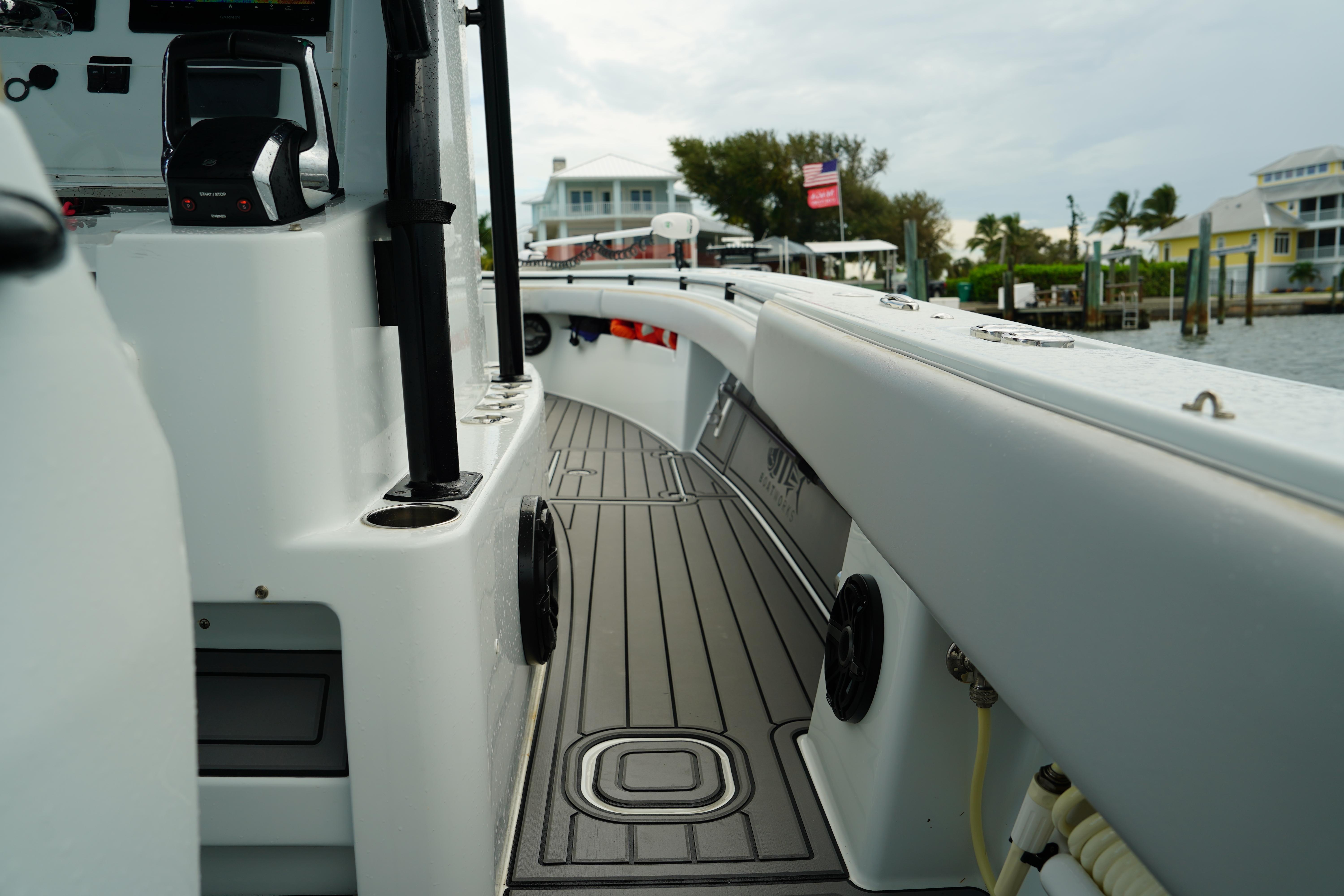 Andros-32 Offshore 2023 -FL-US-9519133 | Thumbnail