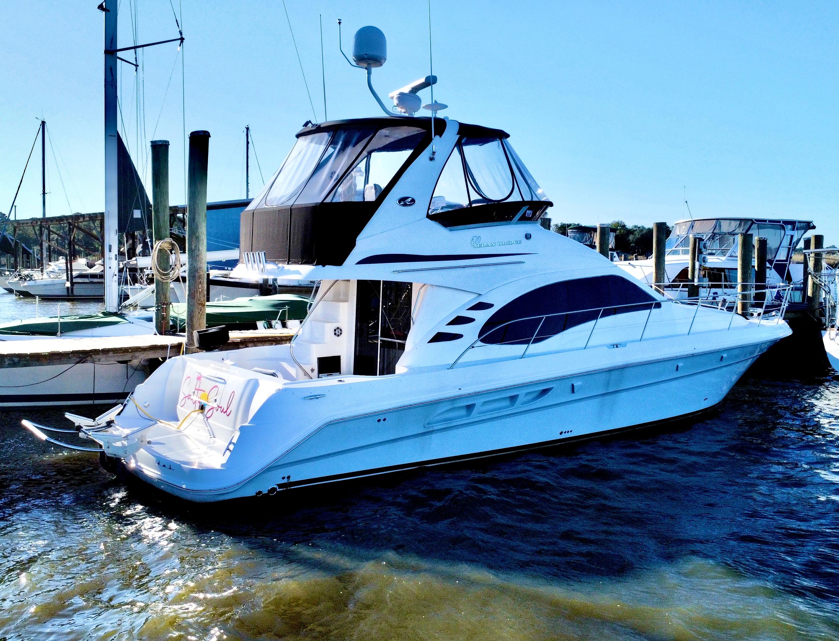 2005 Sea Ray 420 Sedan Bridge