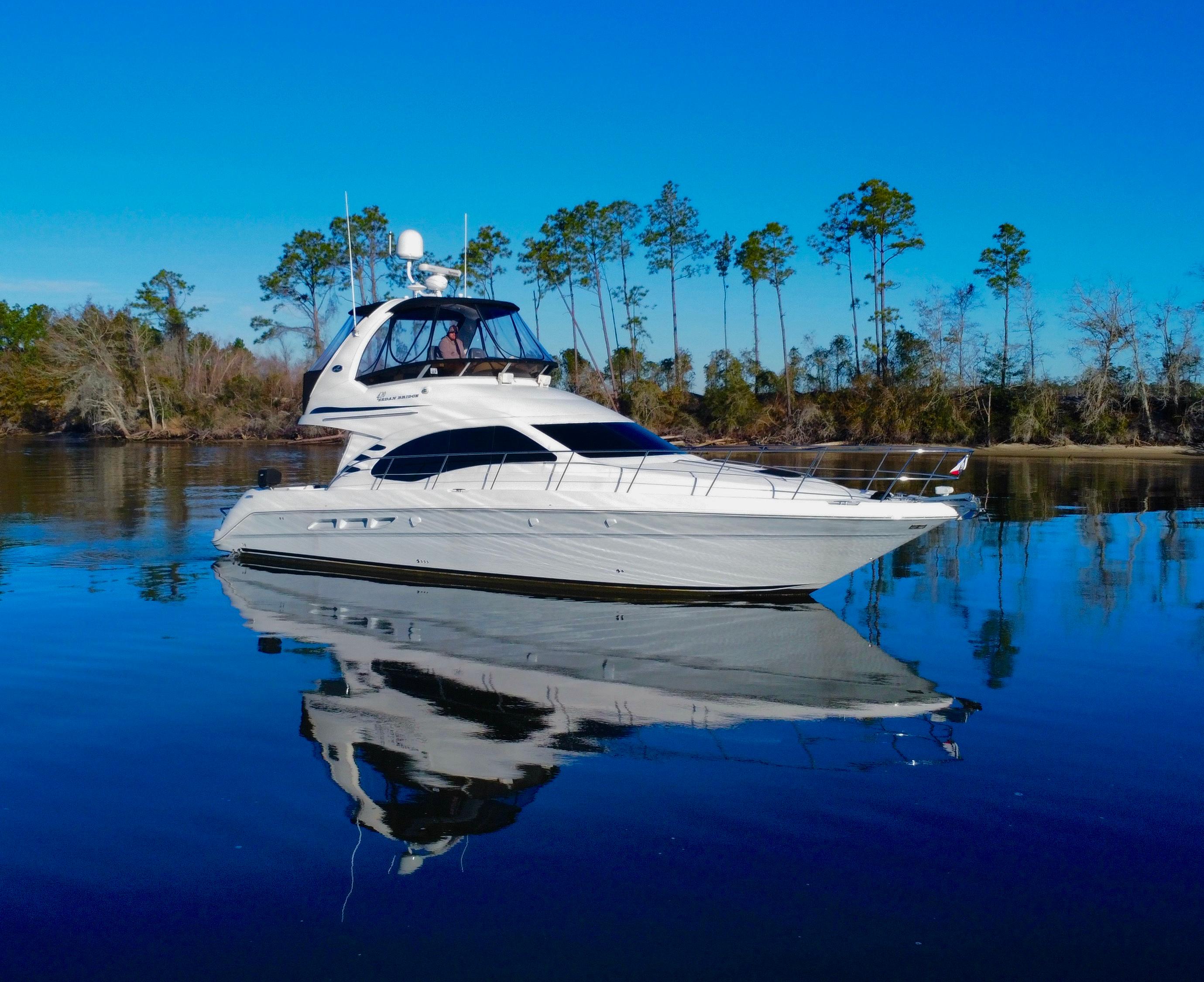 2005 Sea Ray 420 Sedan Bridge