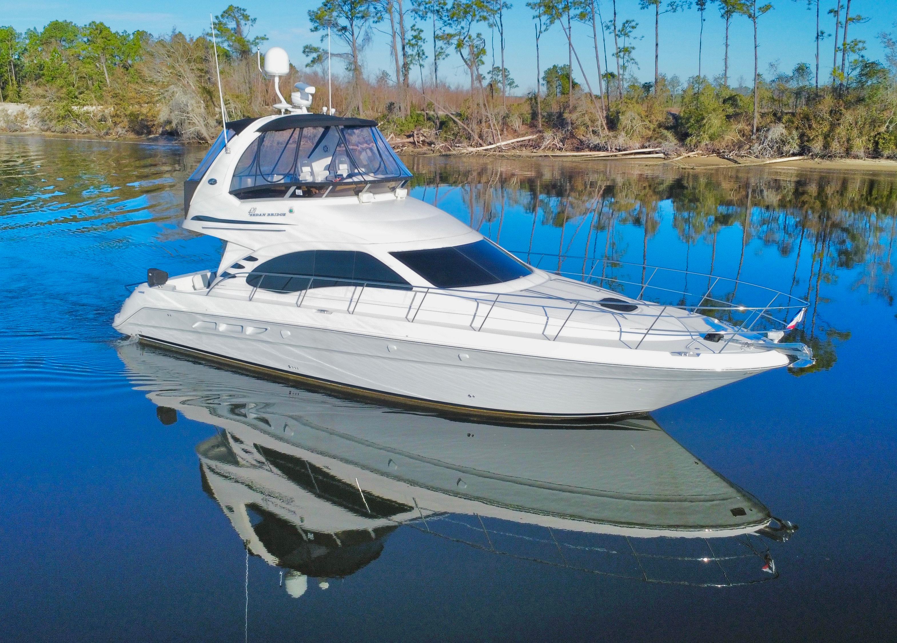 2005 Sea Ray 420 Sedan Bridge