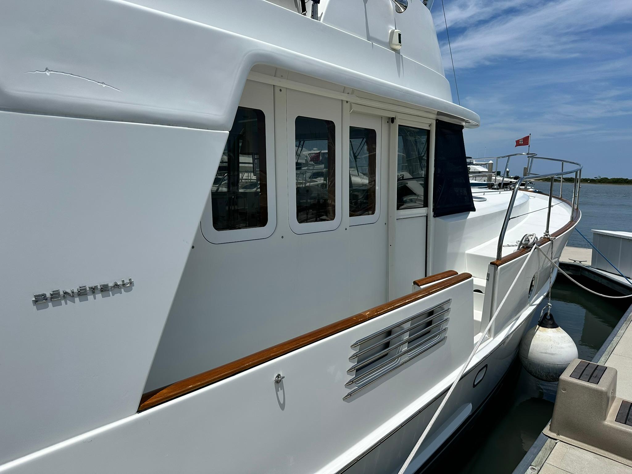 Yacht Photos Pics