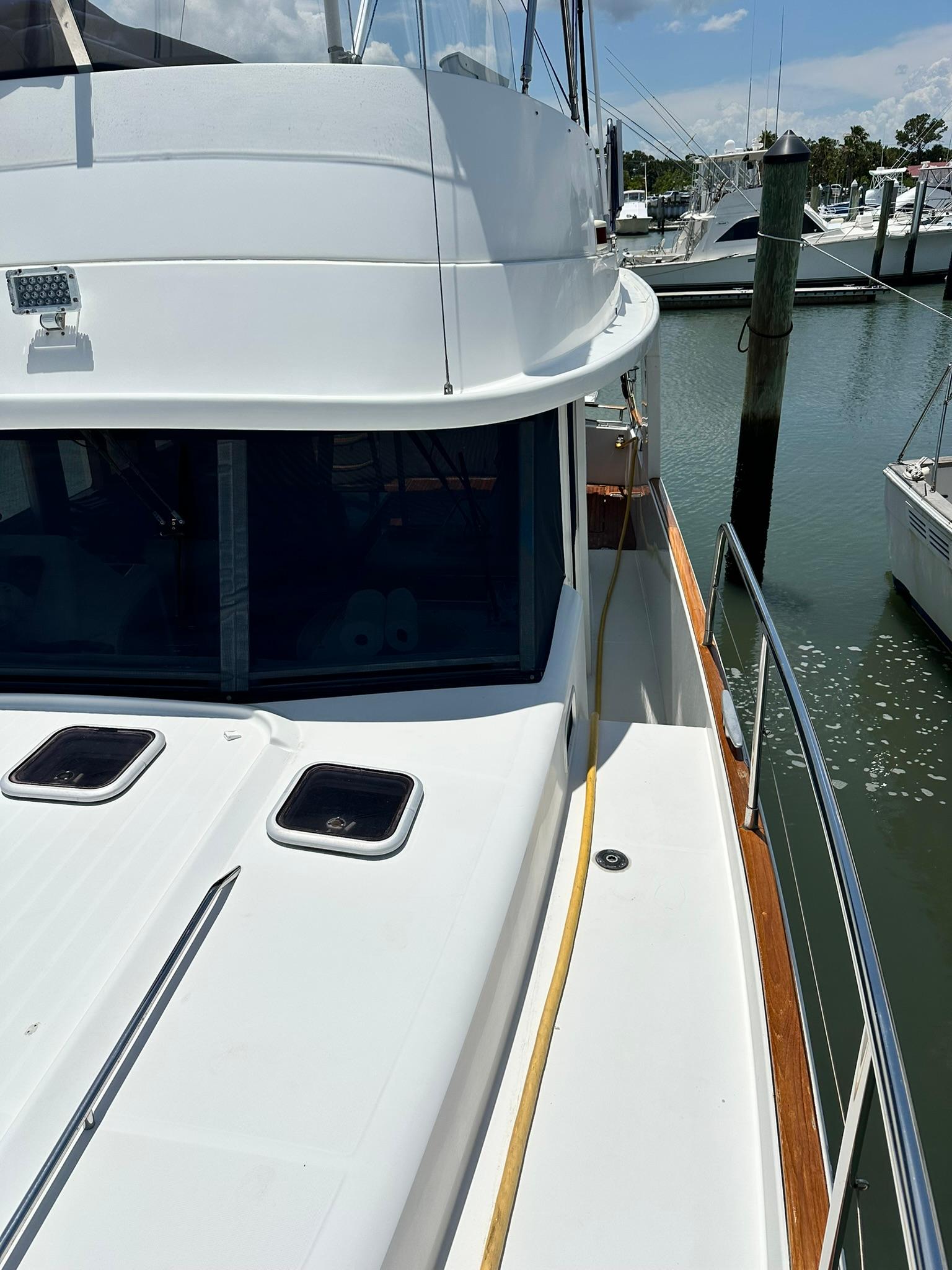 Yacht Photos Pics