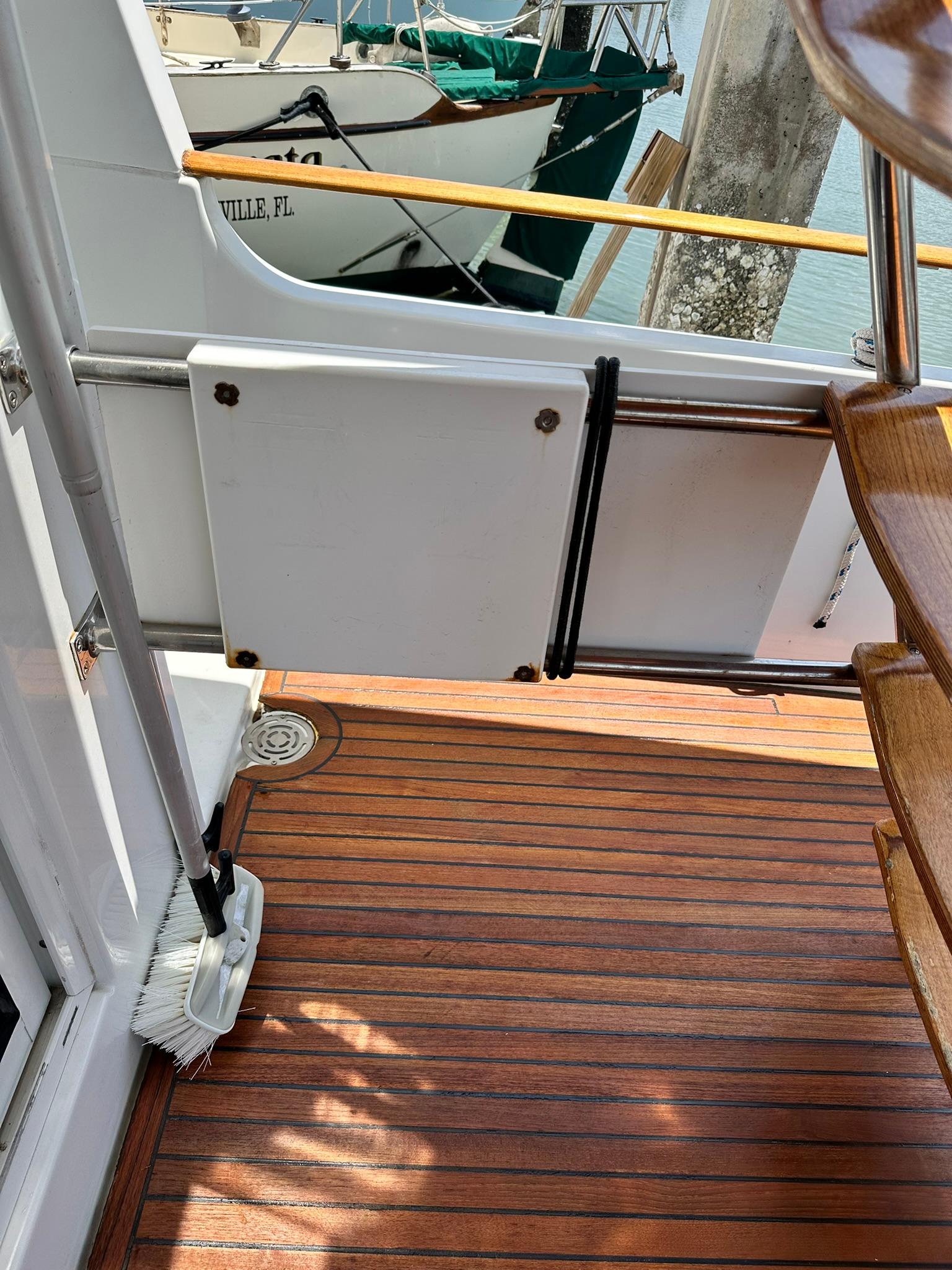 Yacht Photos Pics