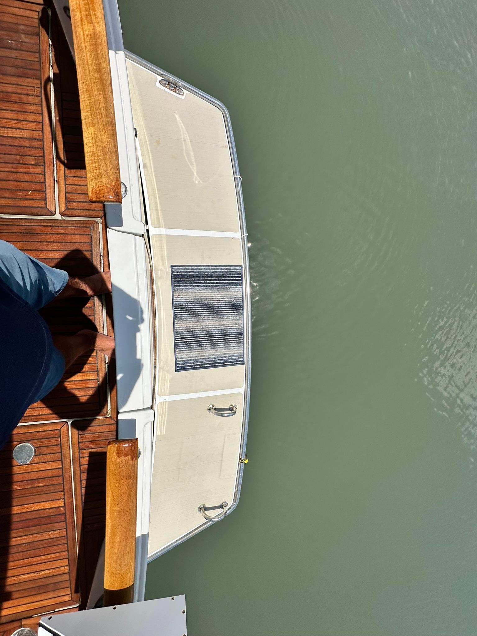 Yacht Photos Pics