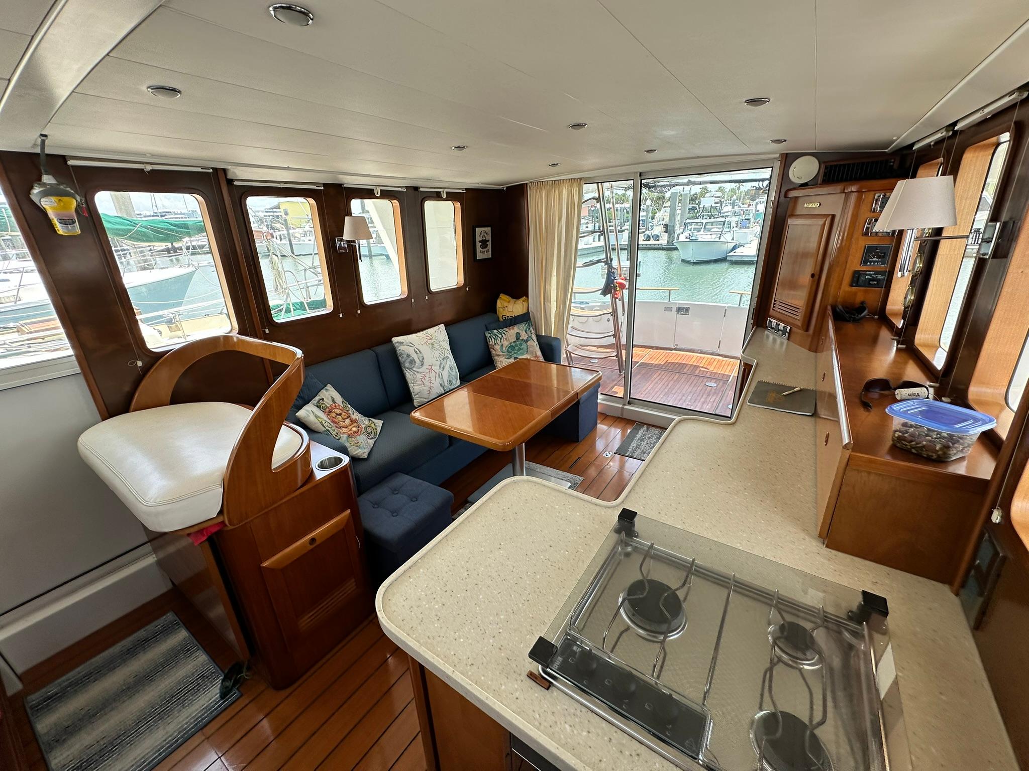 Yacht Photos Pics