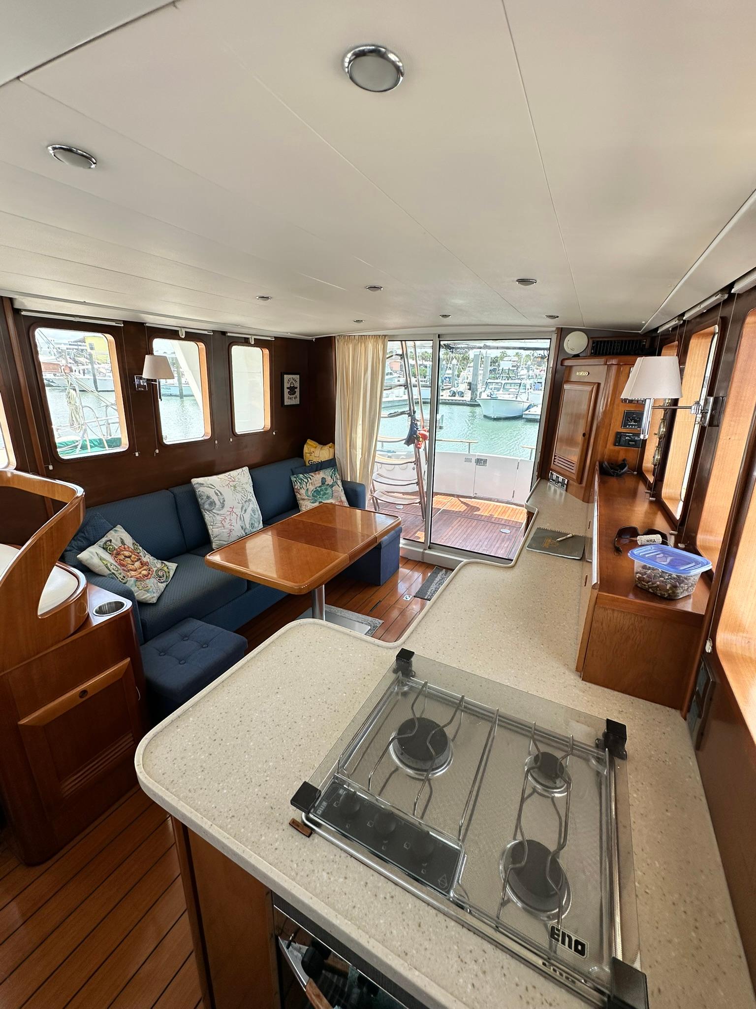 Yacht Photos Pics