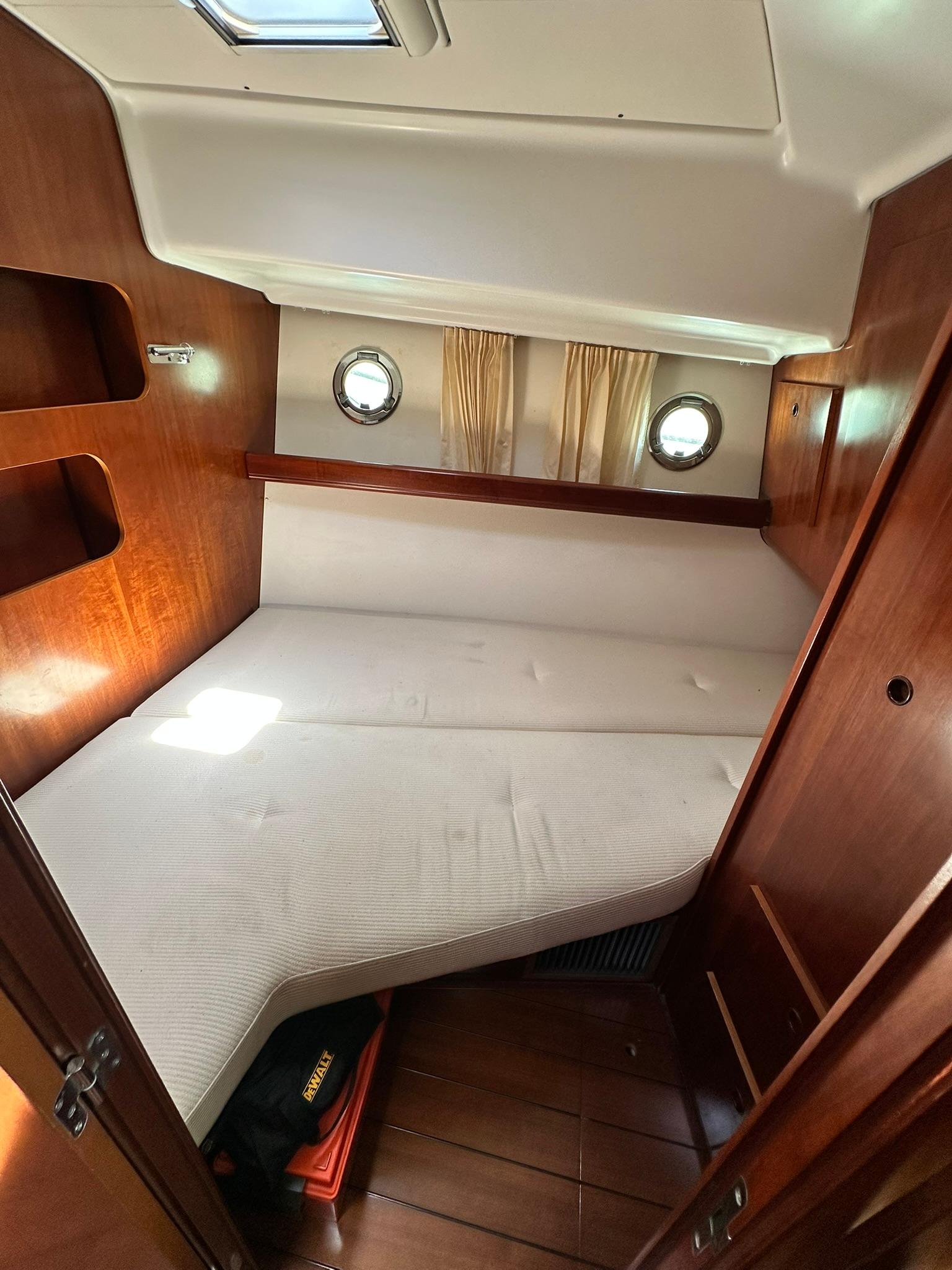 Yacht Photos Pics