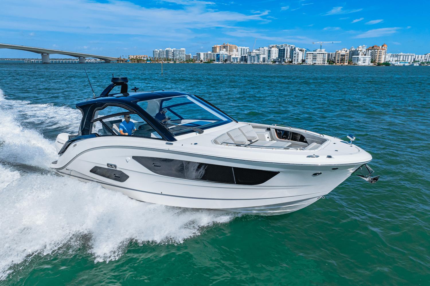 2024 SEA RAY 370 SUNDANCER OUTBOARD