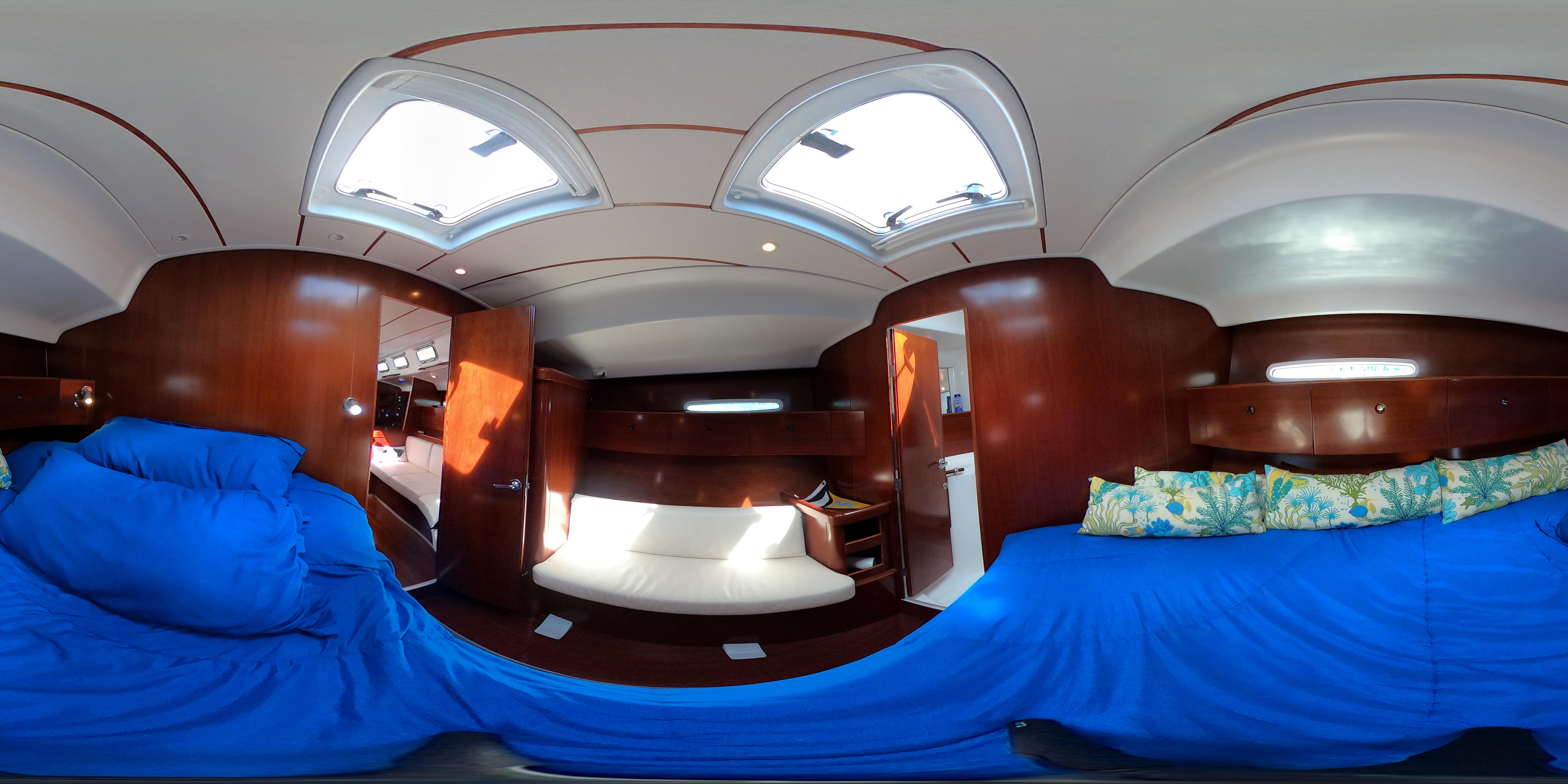 Yacht Photos Pics