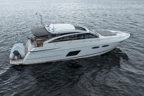 Princess Motor Yacht Sales - Used Princess V52