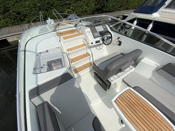 2018 Jeanneau Cap Camarat 7.5 DC