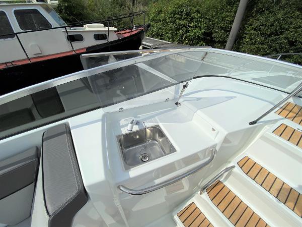 2018 Jeanneau Cap Camarat 7.5 DC