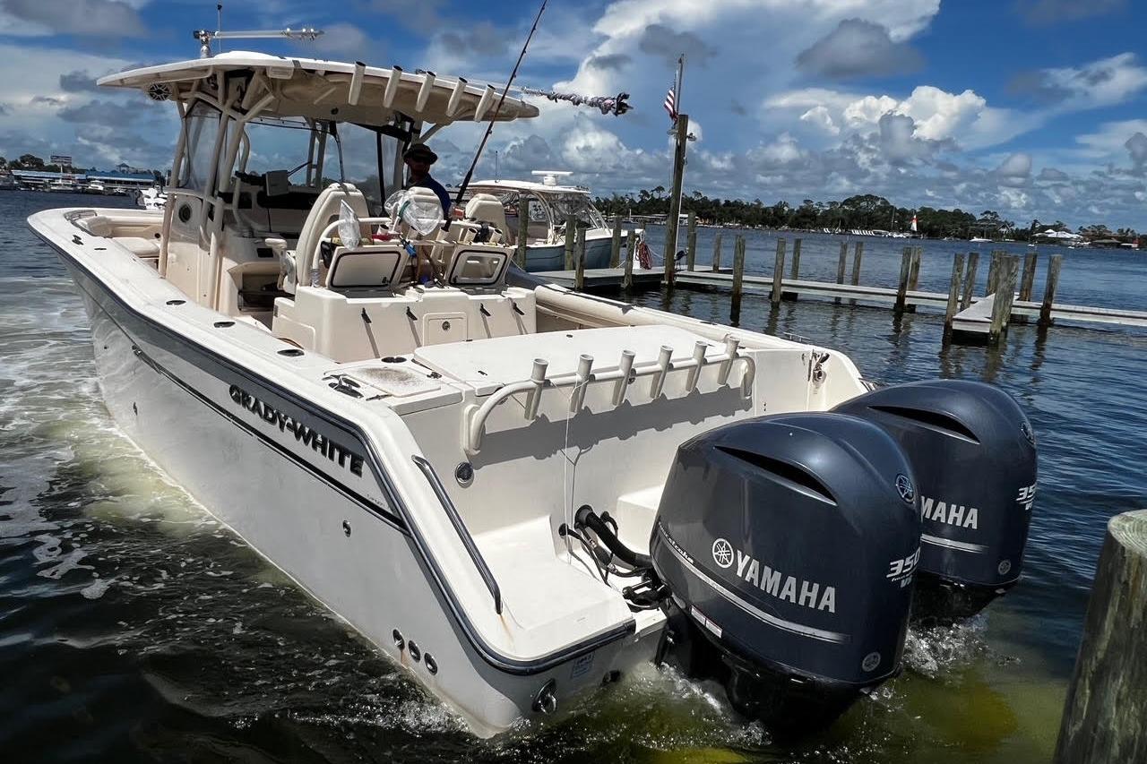 Boat image 5