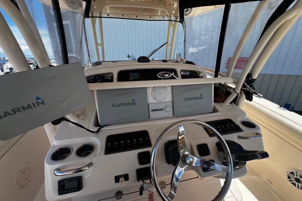 Boat image 19