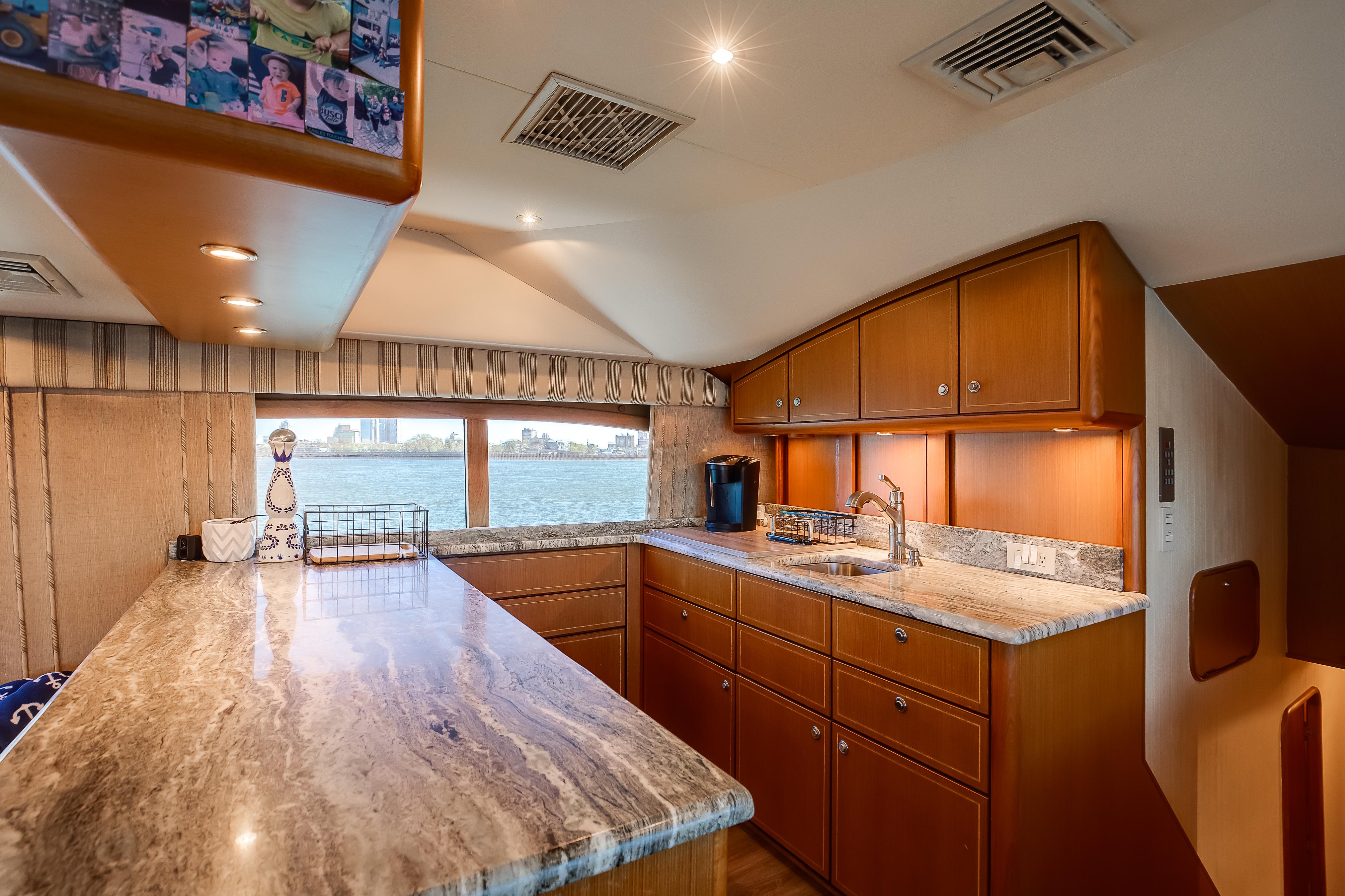 2005-ocean-yachts-57-super-sport-power-9589169-20250630054933521-1