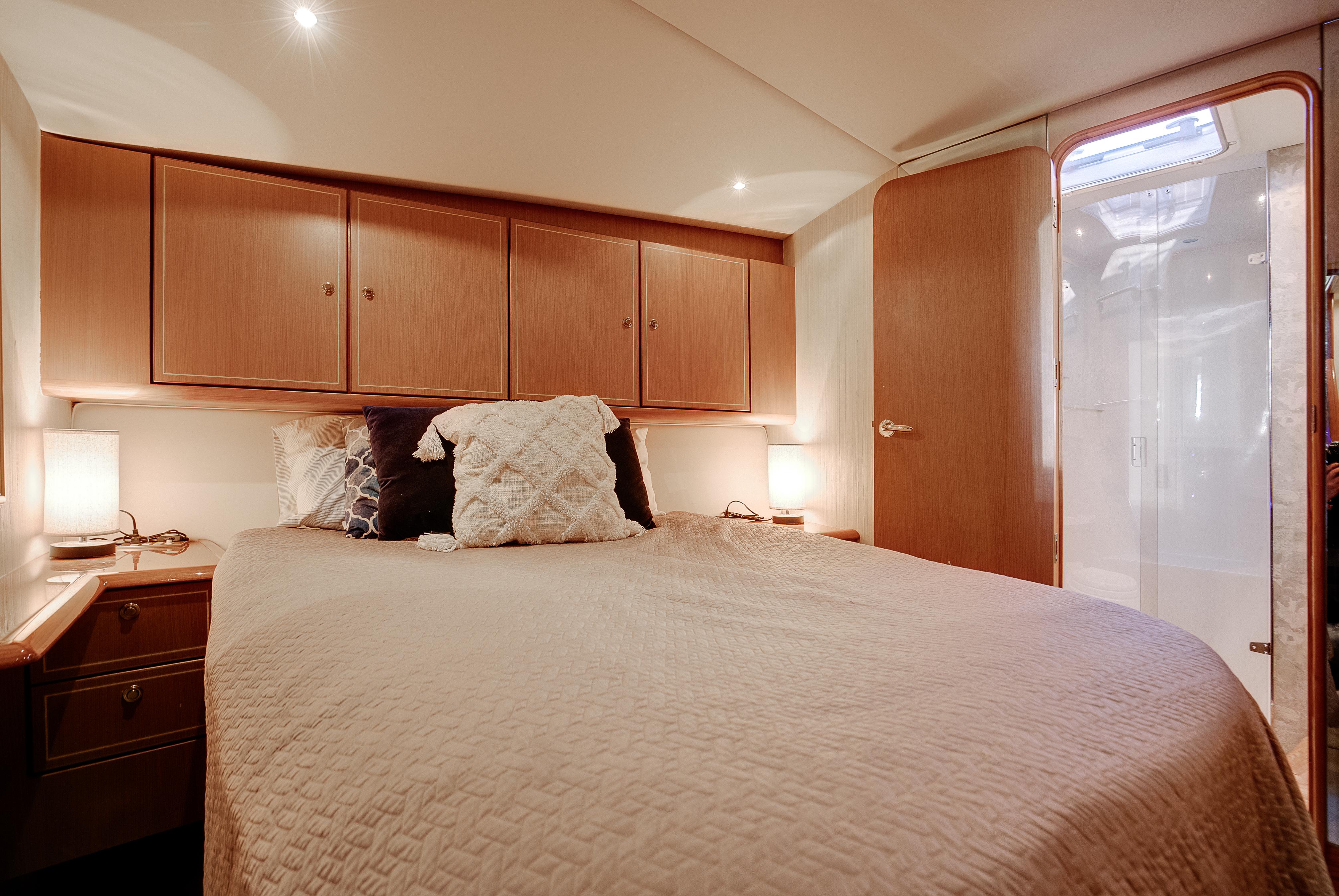 2005-ocean-yachts-57-super-sport-power-9589169-20250630055104753-1