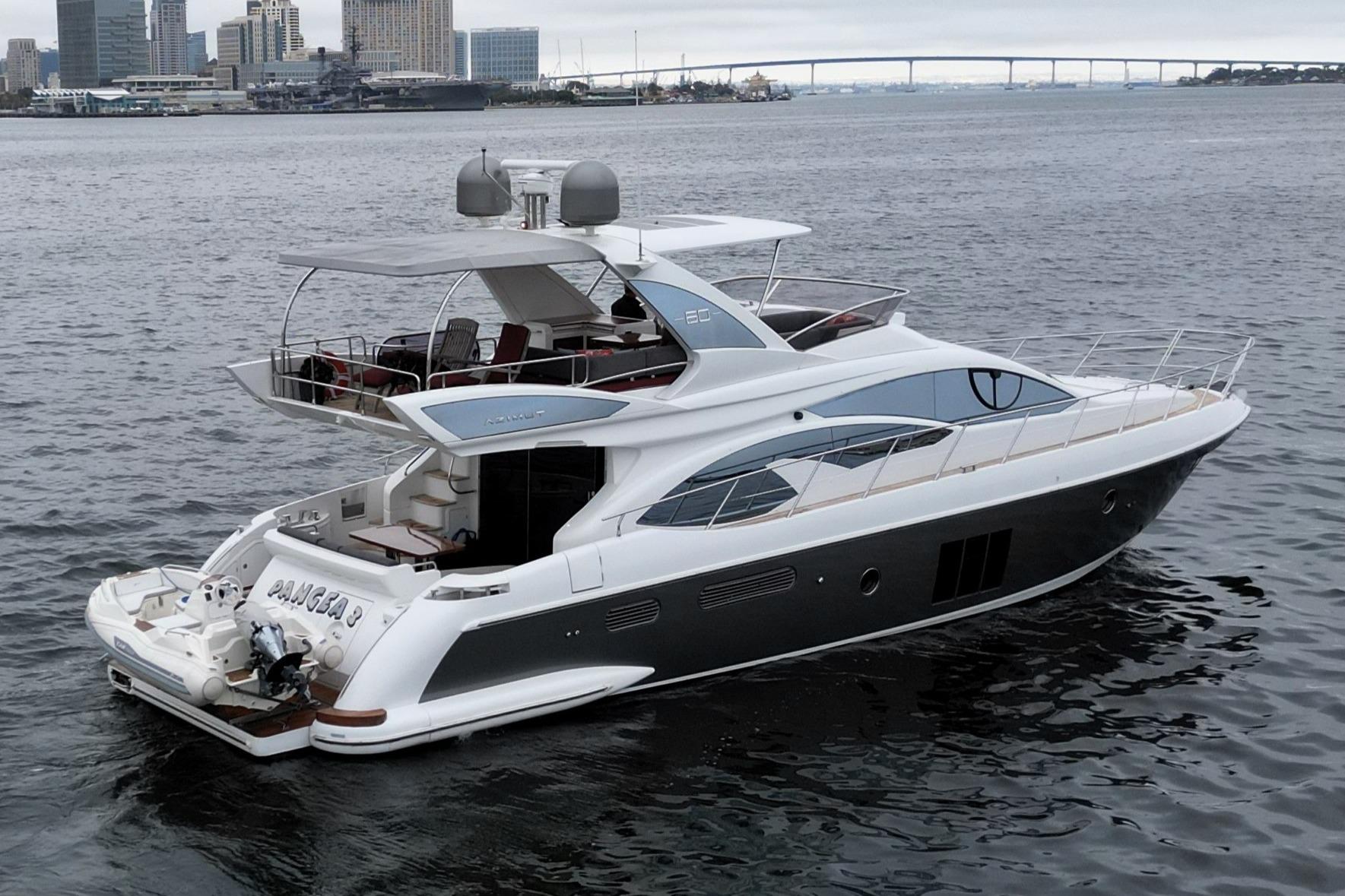 60 Flybridge - 50North