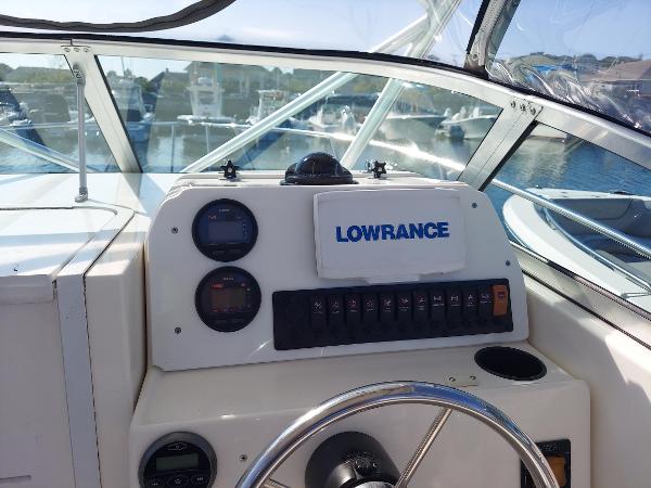 23' Robalo, Listing Number 100892310, - Photo No. 6