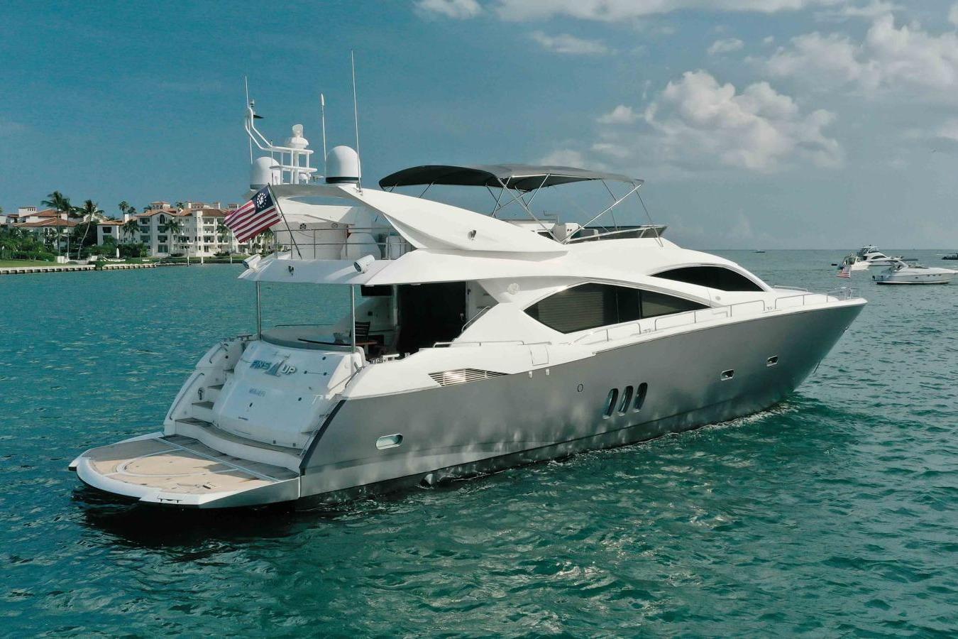 2006 Sunseeker 82 Yacht FINS UP