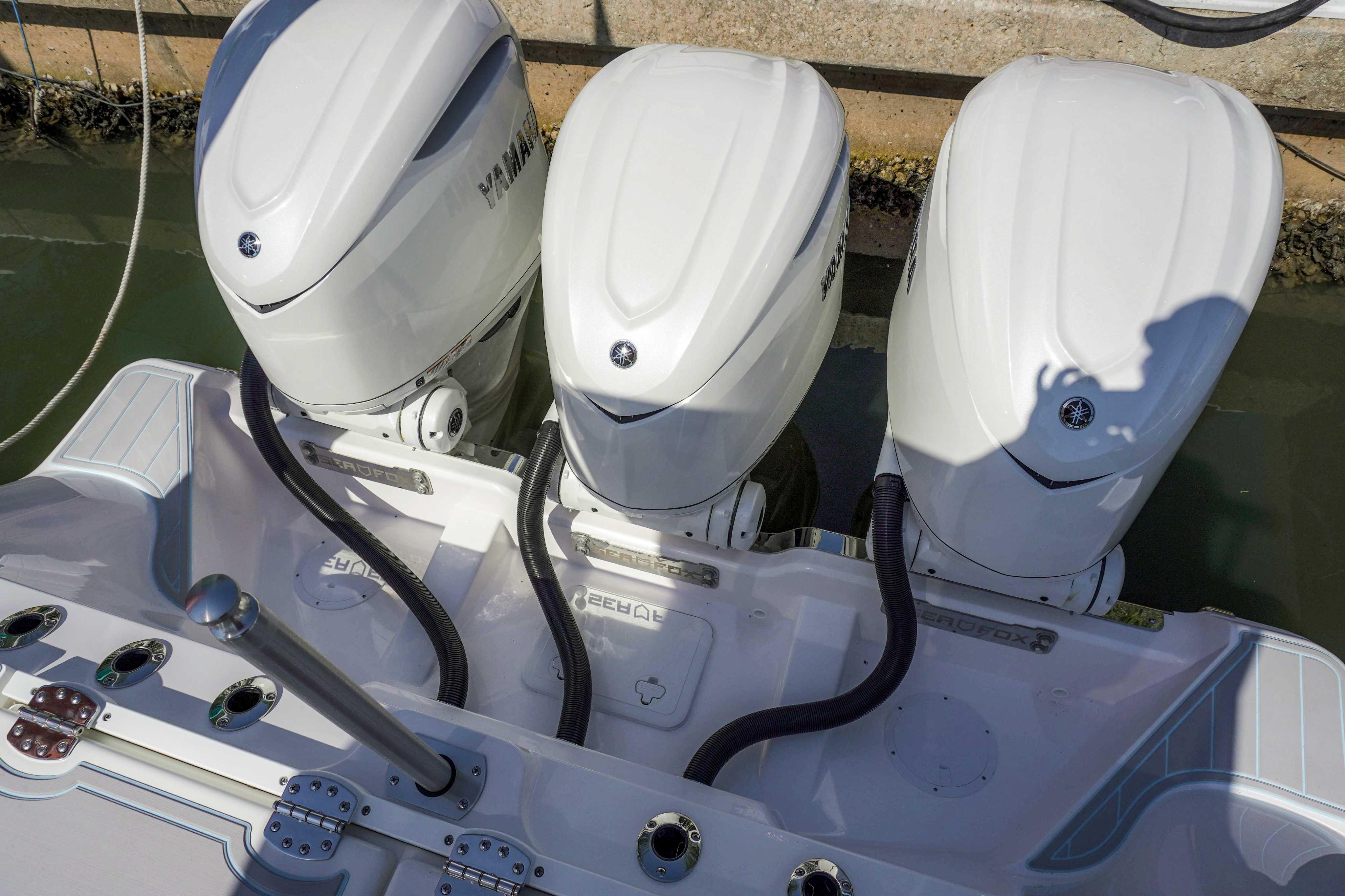 2026-sea-fox-368-commander-power-9779174-20250514135506053-1_XLARGE