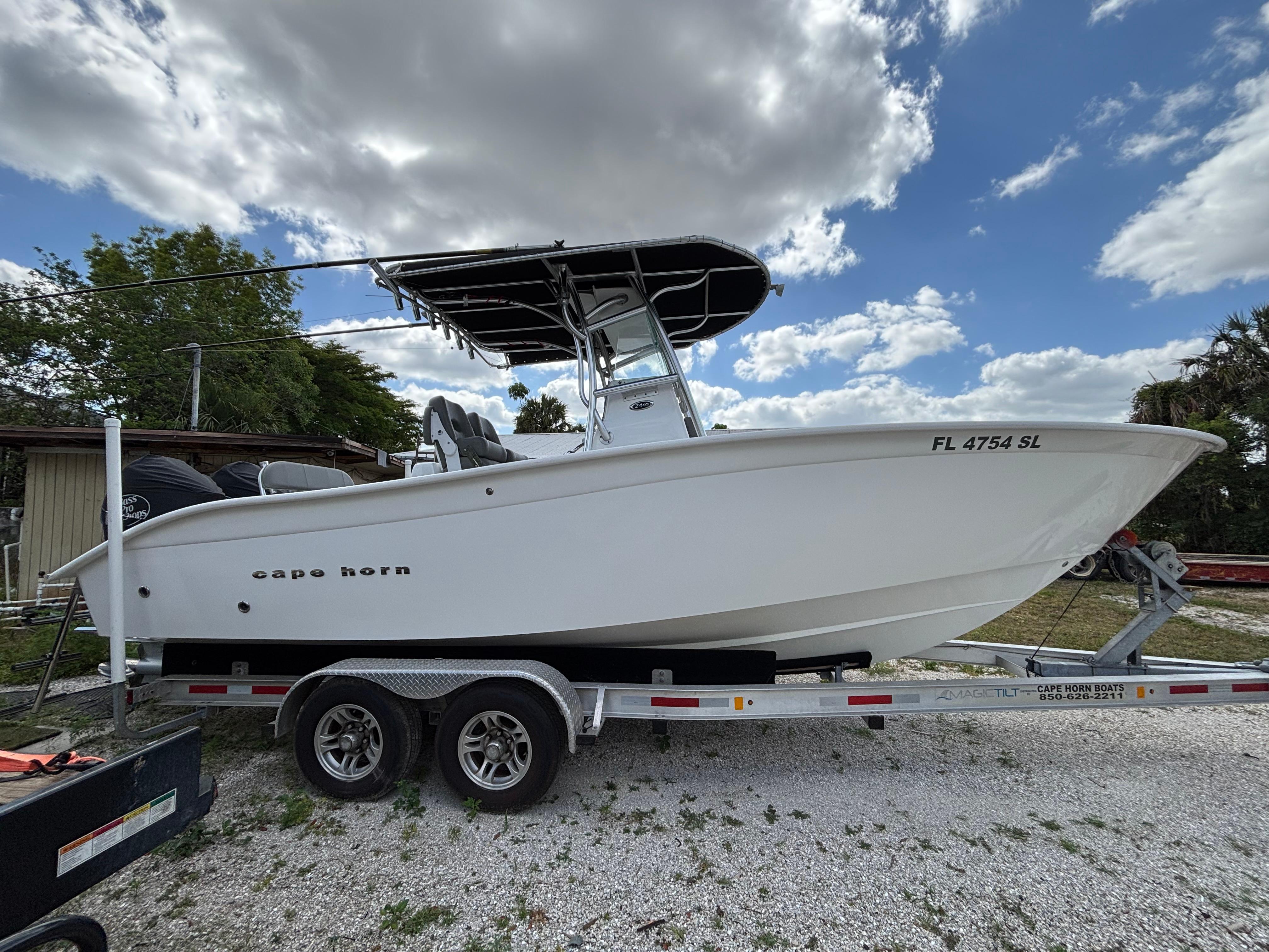 2019-cape-horn-24-os-power-9779108-20250501141449711-1_XLARGE