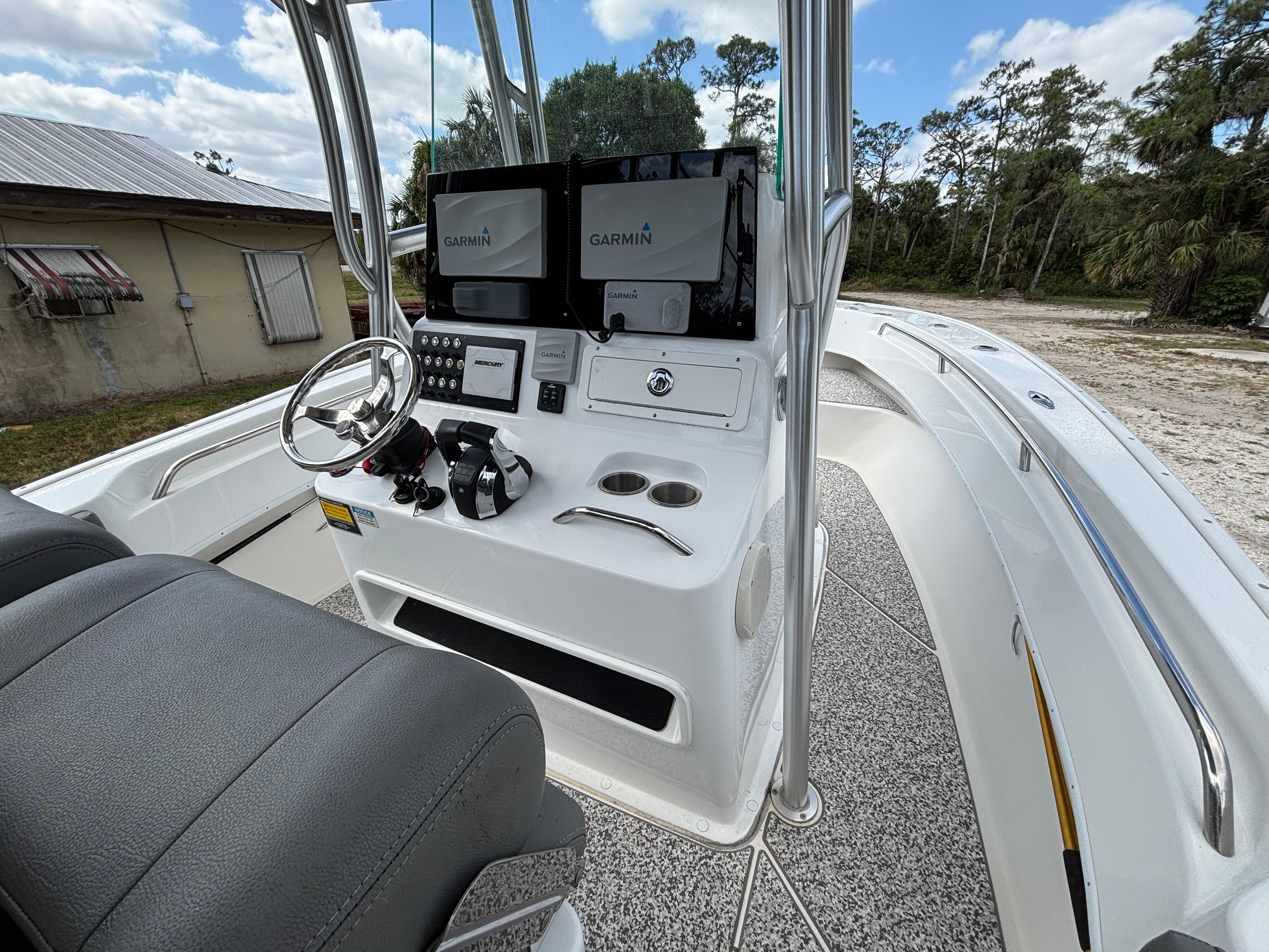 2019-cape-horn-24-os-power-9779108-20250501141531189-1_XLARGE