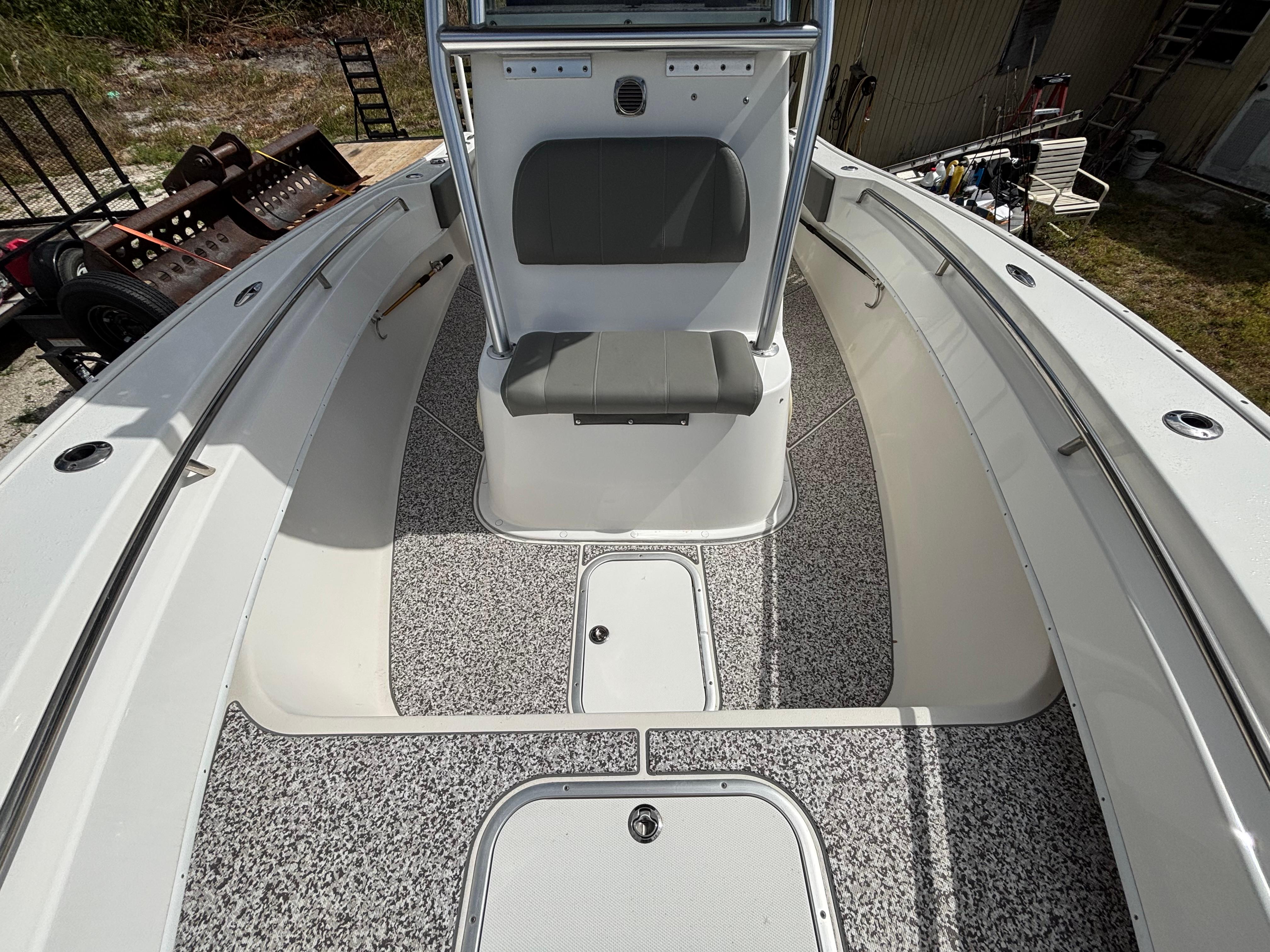 2019-cape-horn-24-os-power-9779108-20250501141555308-1_XLARGE