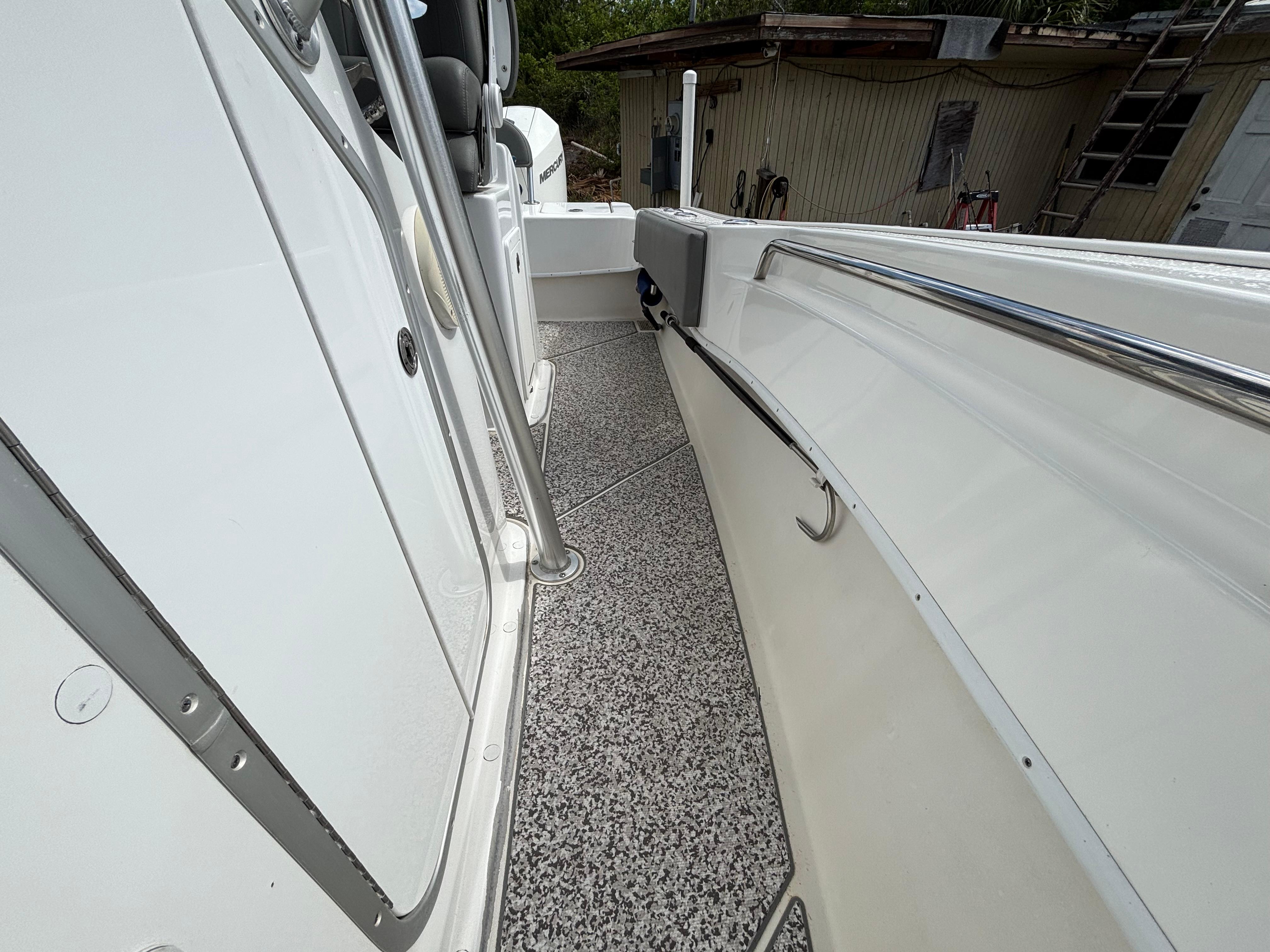 2019-cape-horn-24-os-power-9779108-20250501141602960-1_XLARGE