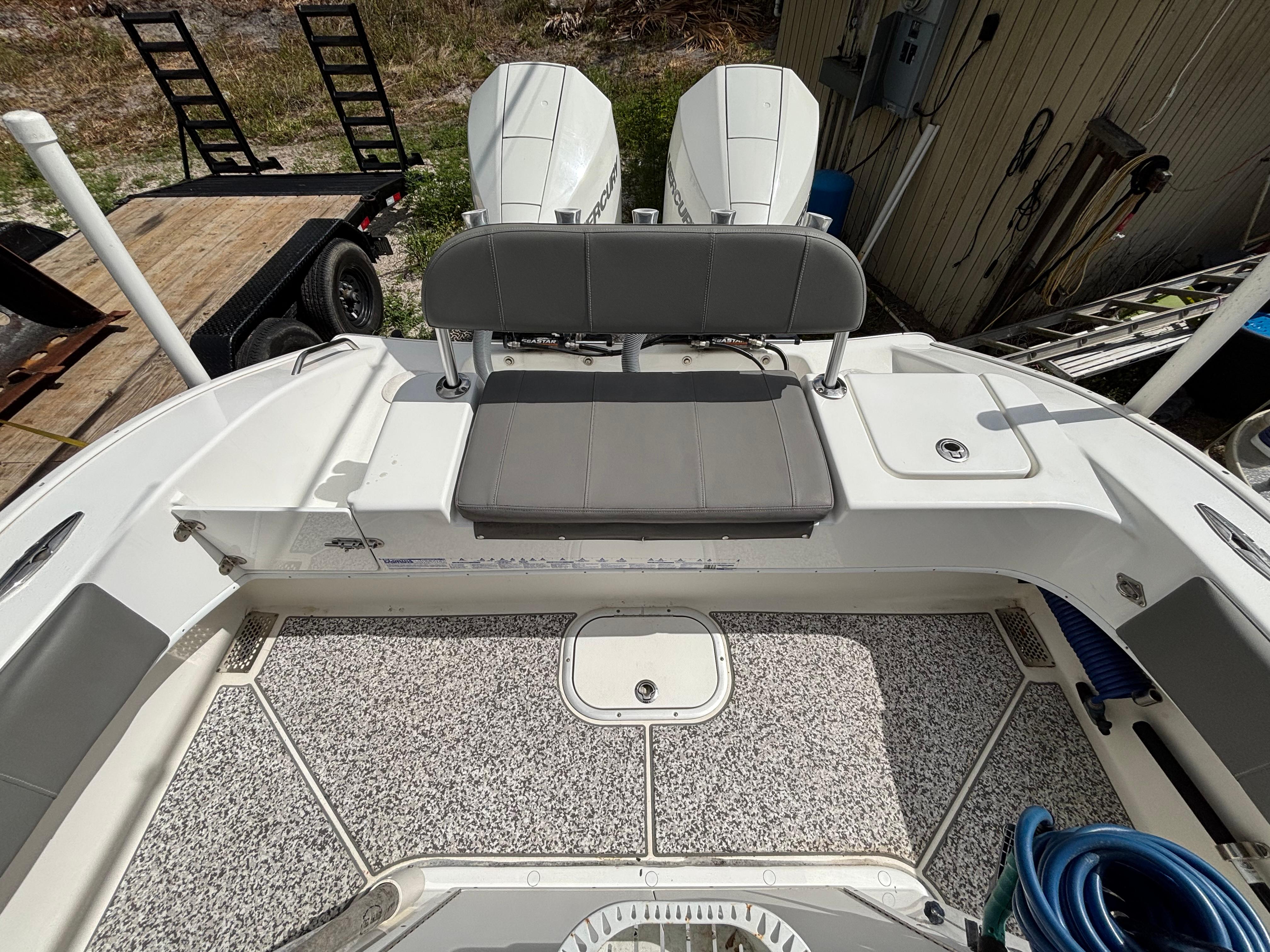2019-cape-horn-24-os-power-9779108-20250501141620384-1_XLARGE