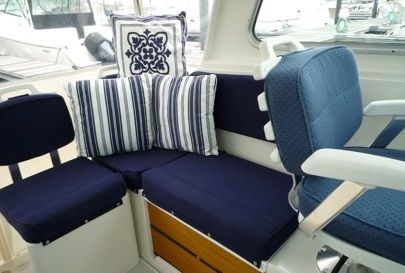L-Settee
