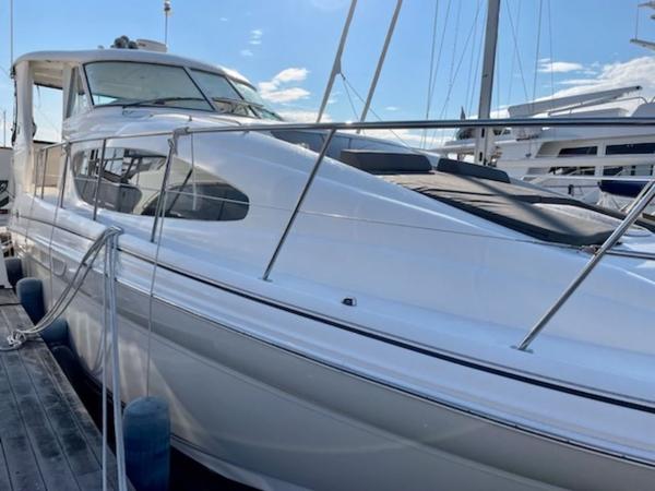 2004 Sea Ray boat for sale, model of the boat is 390 Motor Yacht & Image # 49 of 49