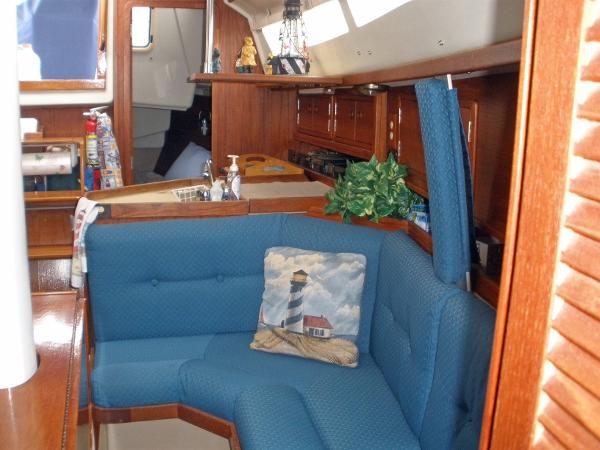 30' C & C Yachts, Listing Number 100916849, - Photo No. 9