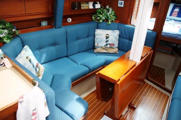30' C & C Yachts, Listing Number 100916849, Image No. 11