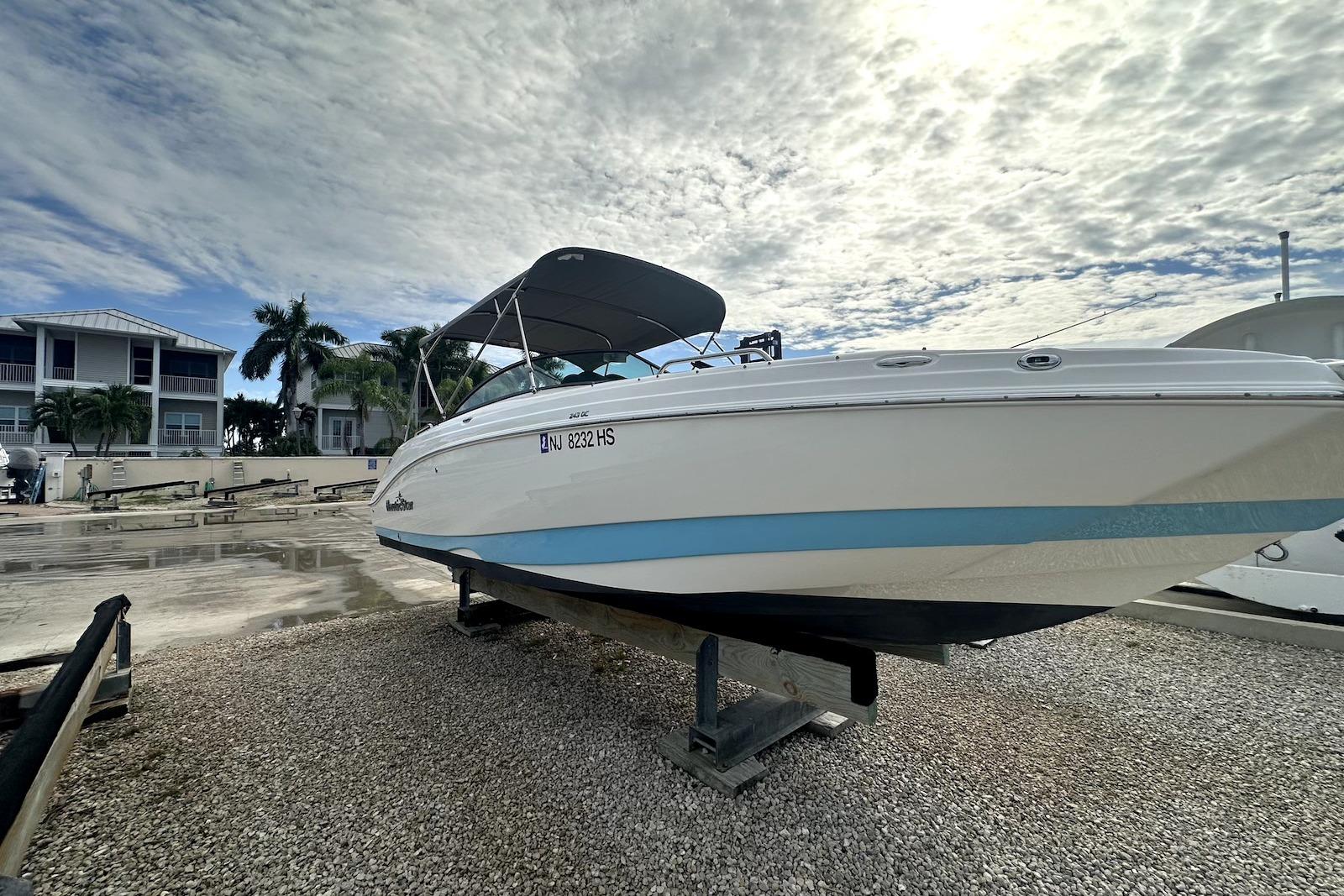 F 10544 RC Knot 10 Yacht Sales F 10544 RC Knot 10 Yacht Sales