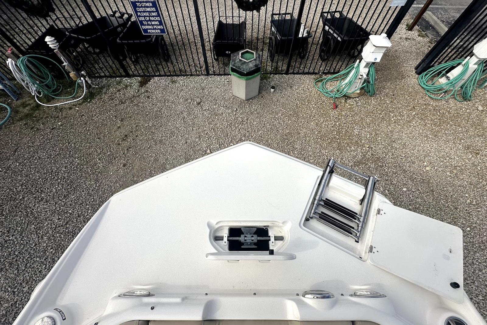 F 10544 RC Knot 10 Yacht Sales F 10544 RC Knot 10 Yacht Sales