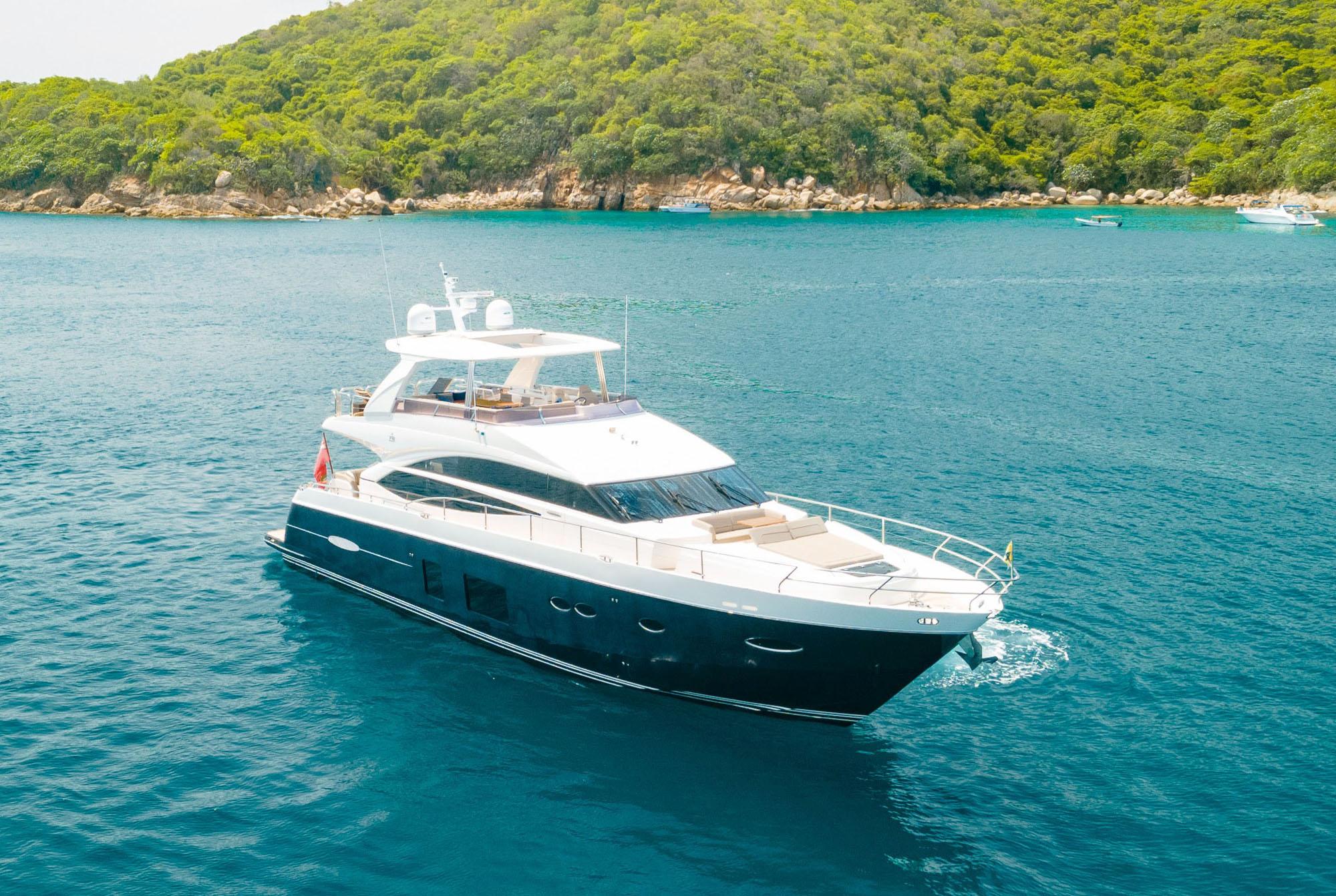 2014 Princess 72 motor yacht