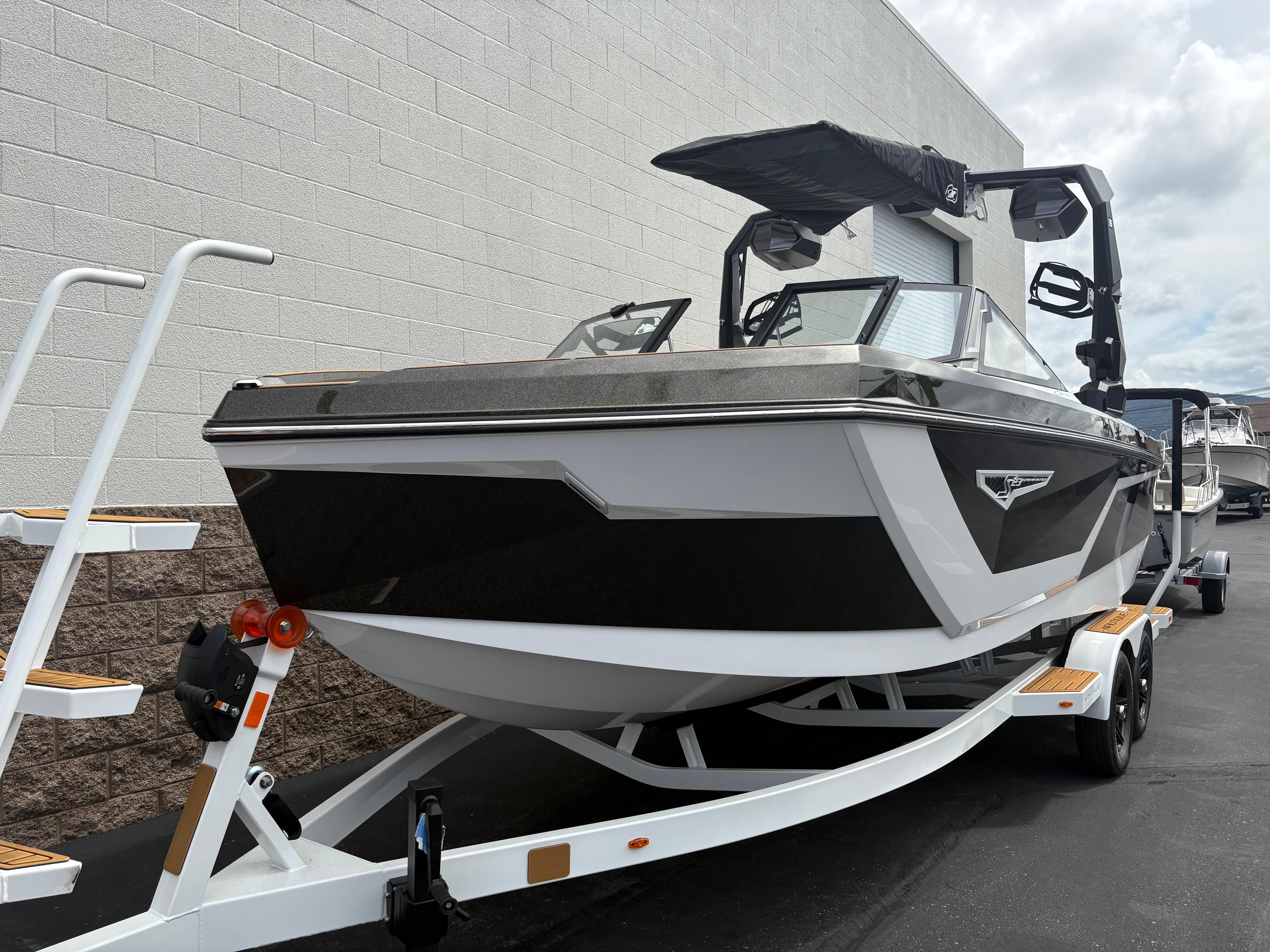 2025 Nautique Super Air Nautique S23 #N3070B inventory image at Sun Country Marine Group, San Jose-Campbell 2025 Nautique Super Air Nautique S23 #N3070B inventory image at Sun Country Marine Group, San Jose-Campbell